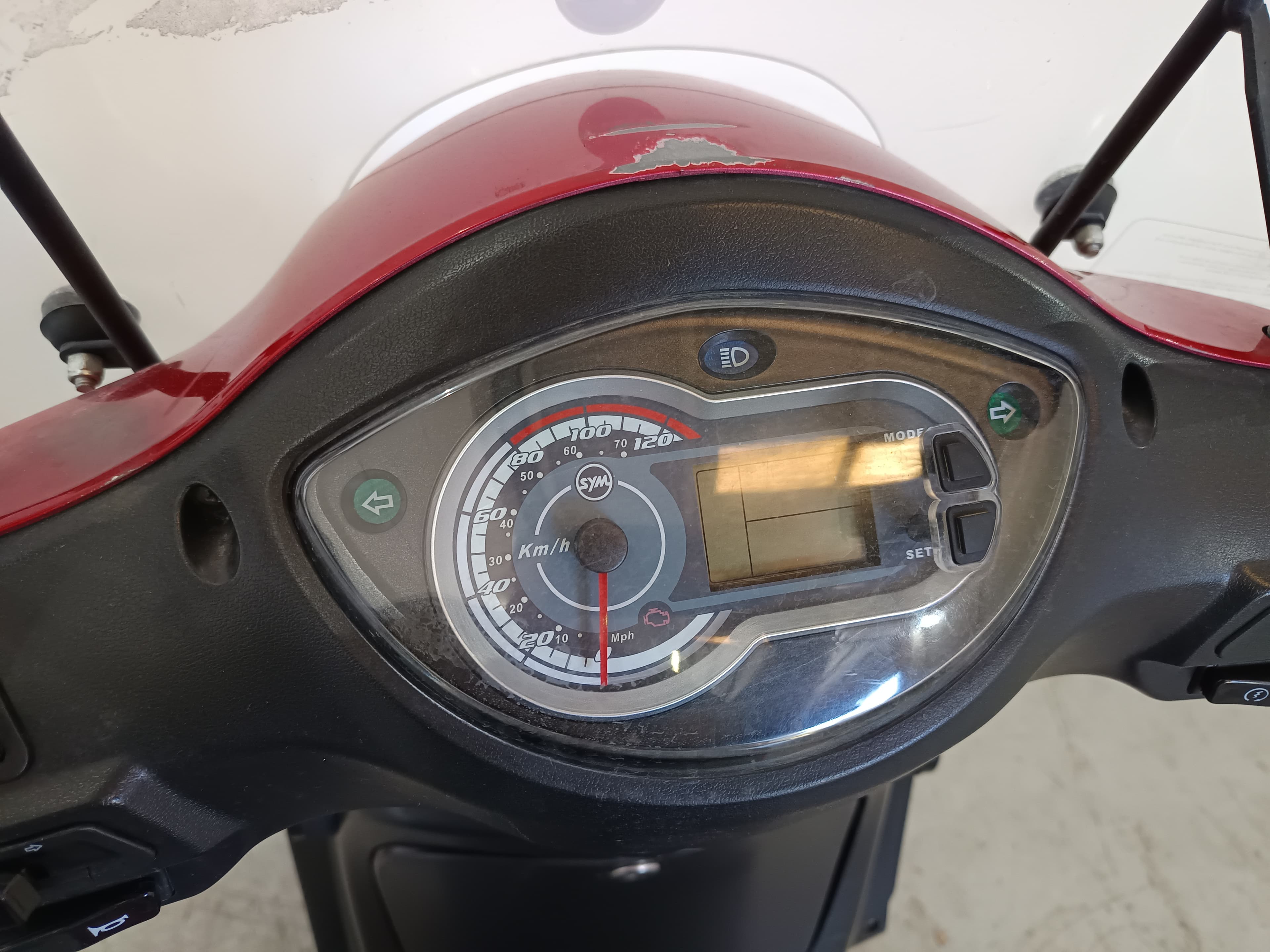 SYM Symphony 125i — image 12