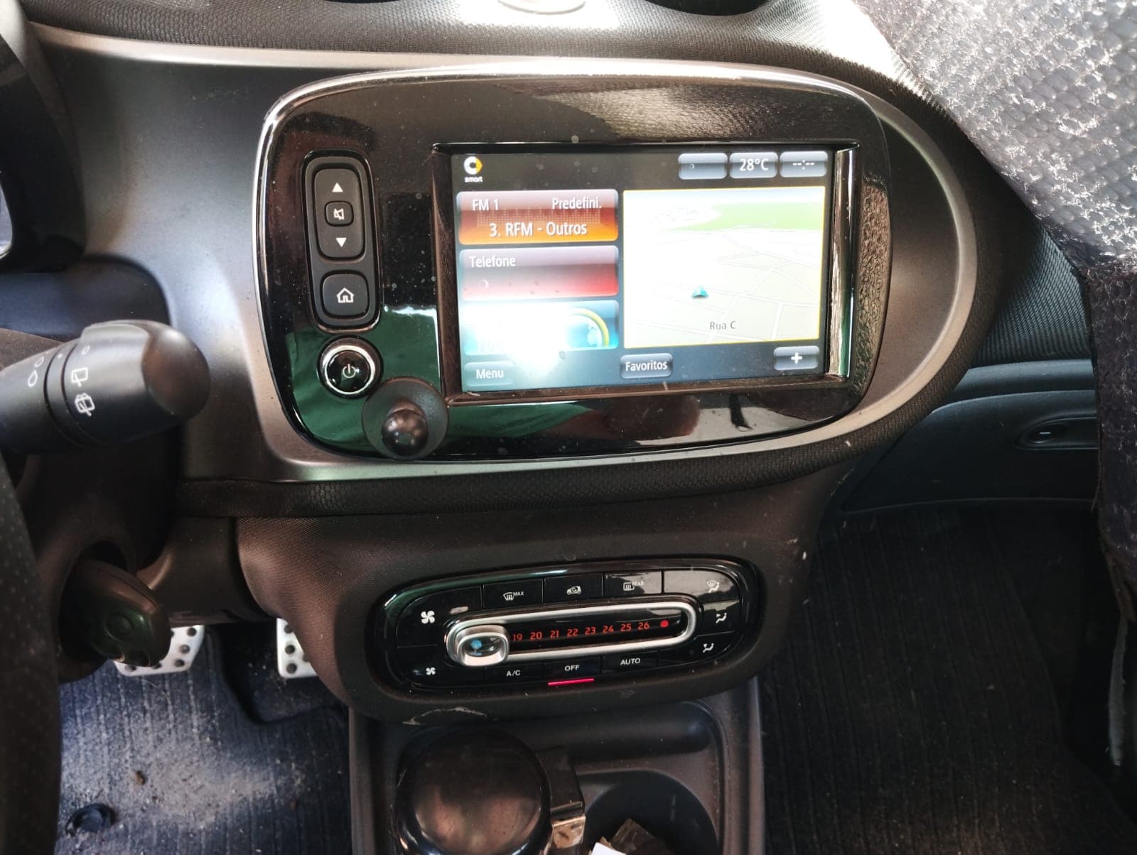 Smart Fortwo 453 Coupé · Ano 2015 — imagem 22