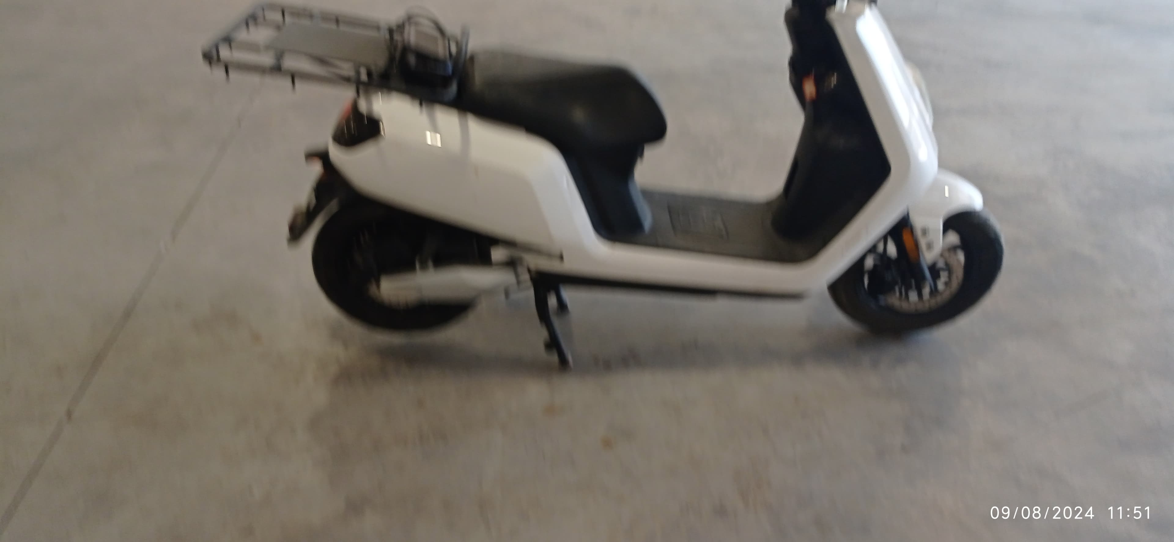 Urban Electric Motors LX05 · Ano 2021 — imagem 2