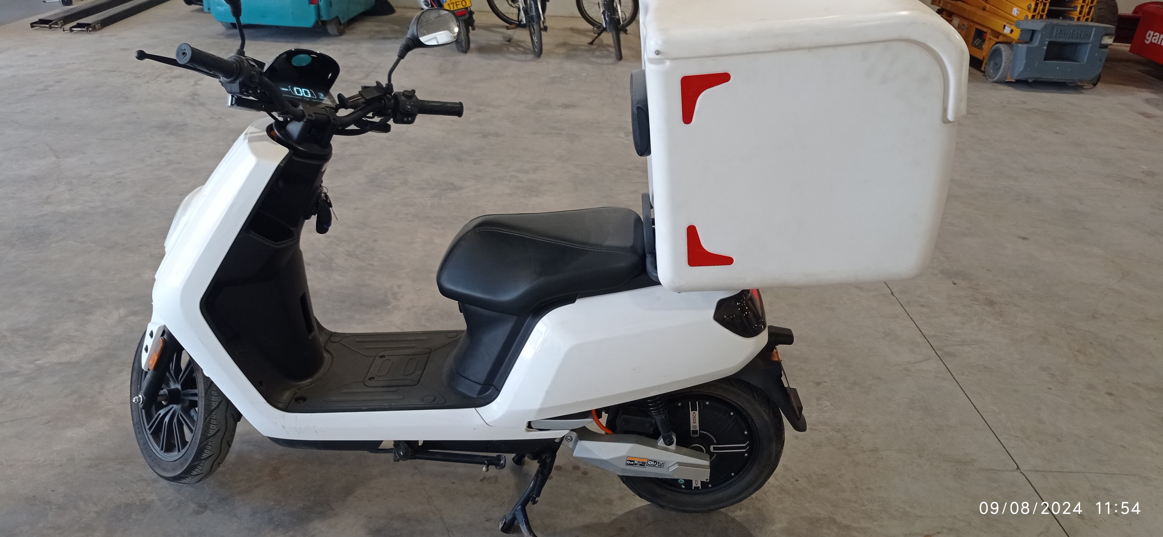 Urban Electric Motors LX05 · Ano 2021
