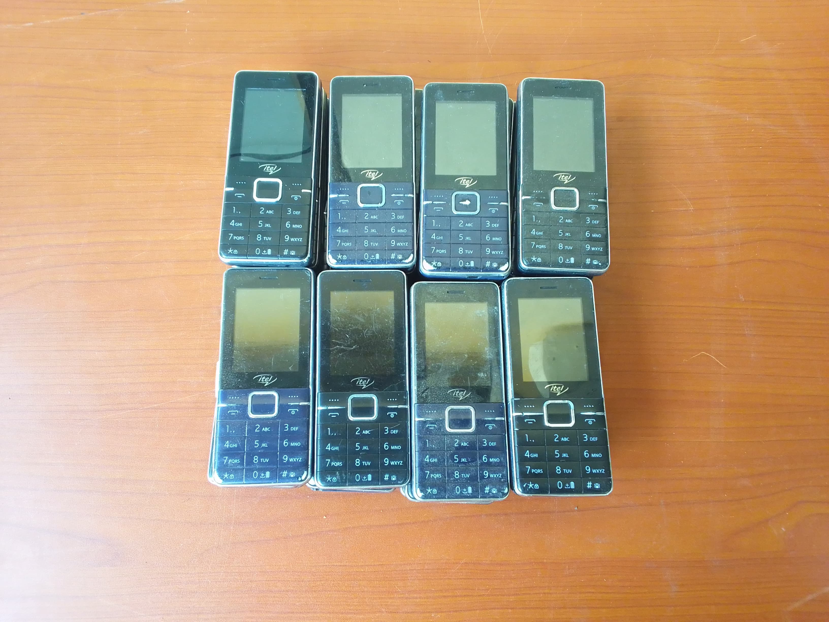 Telemóveis Itel — imagem 2