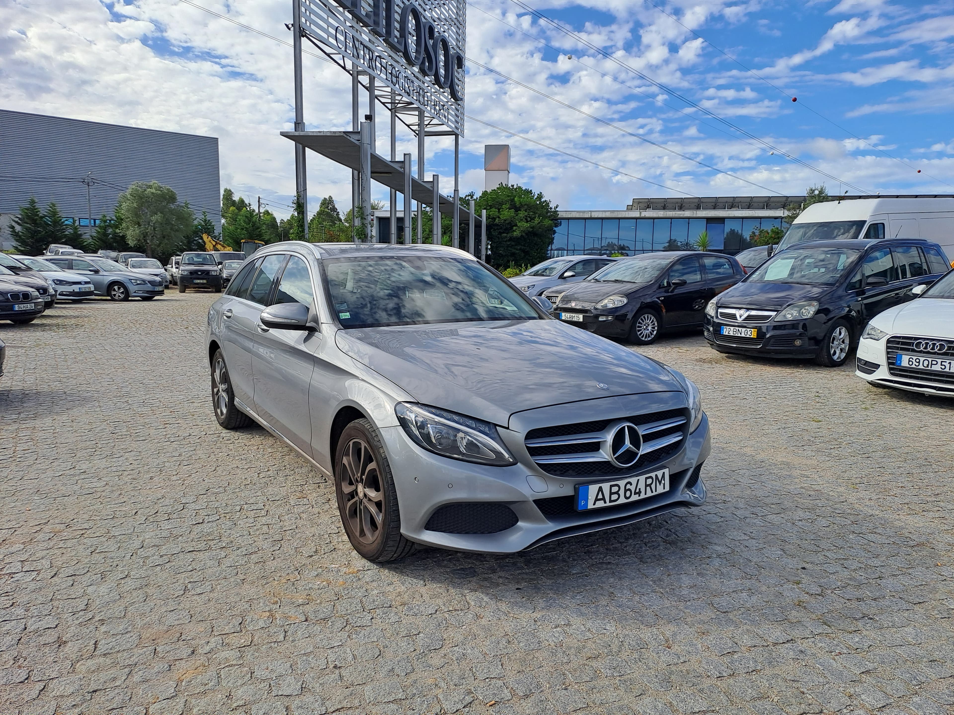 Mercedes-Benz C200 D · Ano 2014 — image 1