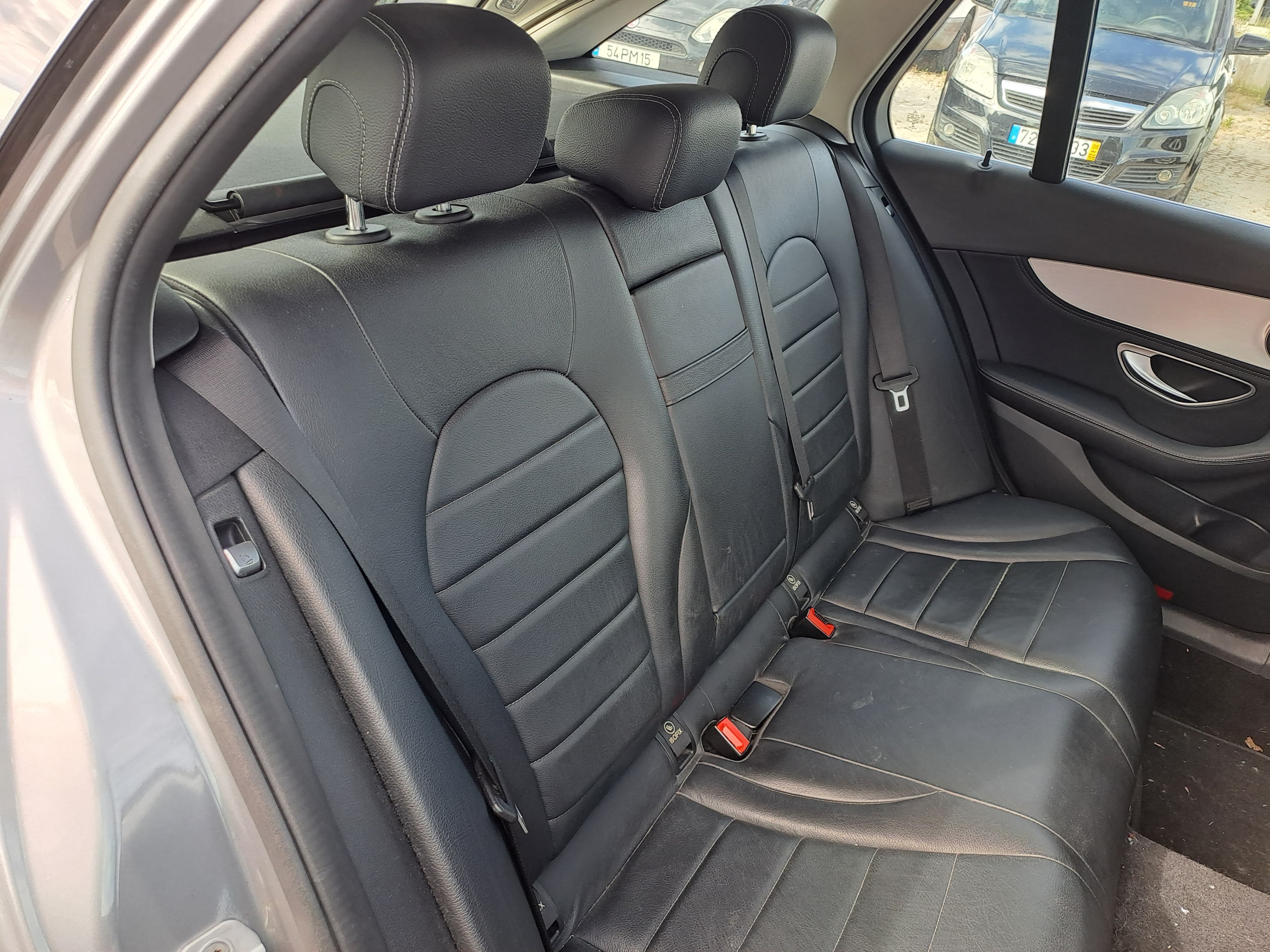 Mercedes-Benz C200 D · Ano 2014 — image 18