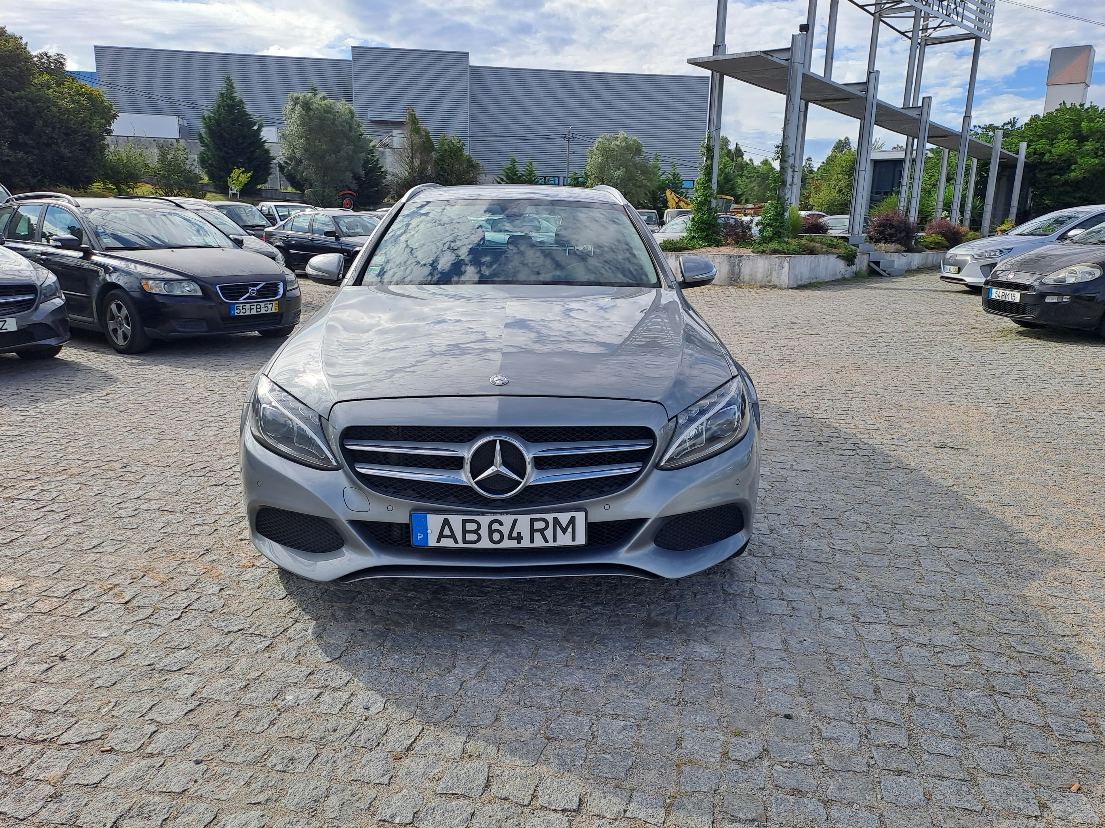 Mercedes-Benz C200 D · Ano 2014 — image 2
