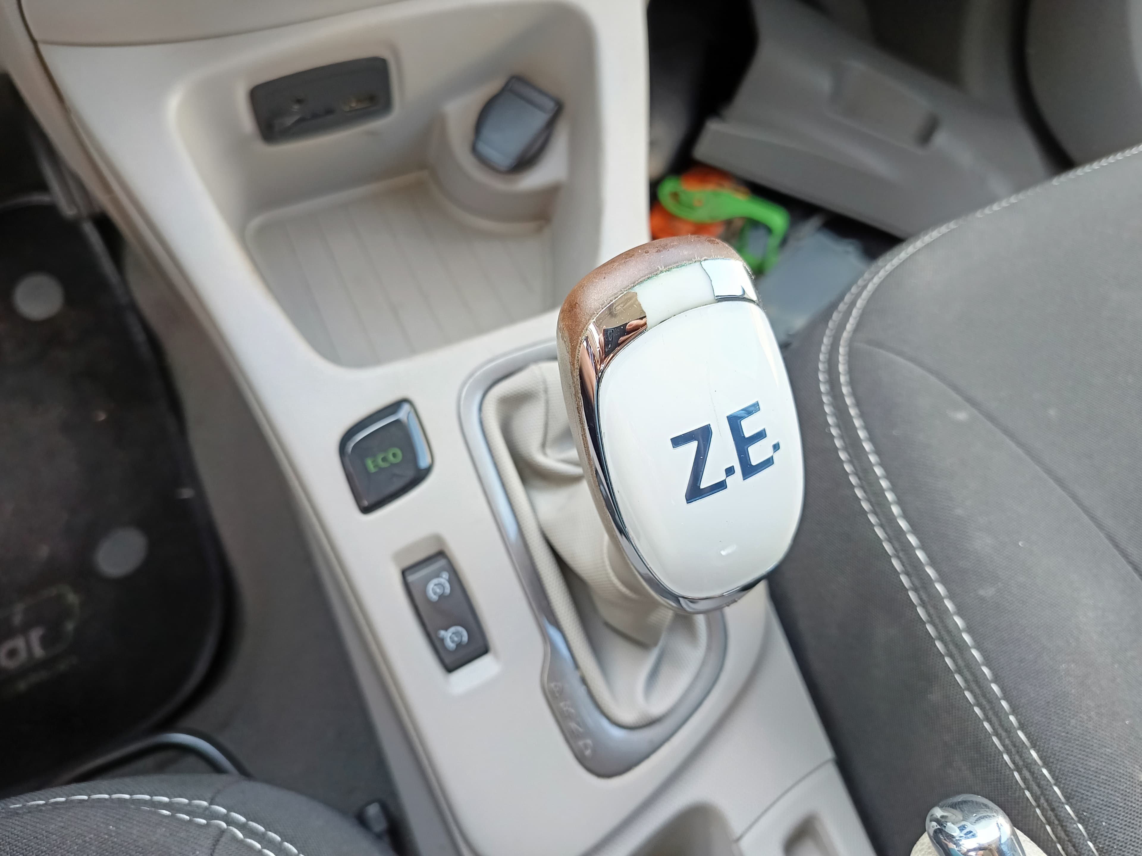 Renault Zoe · Ano 2019 — imagem 43