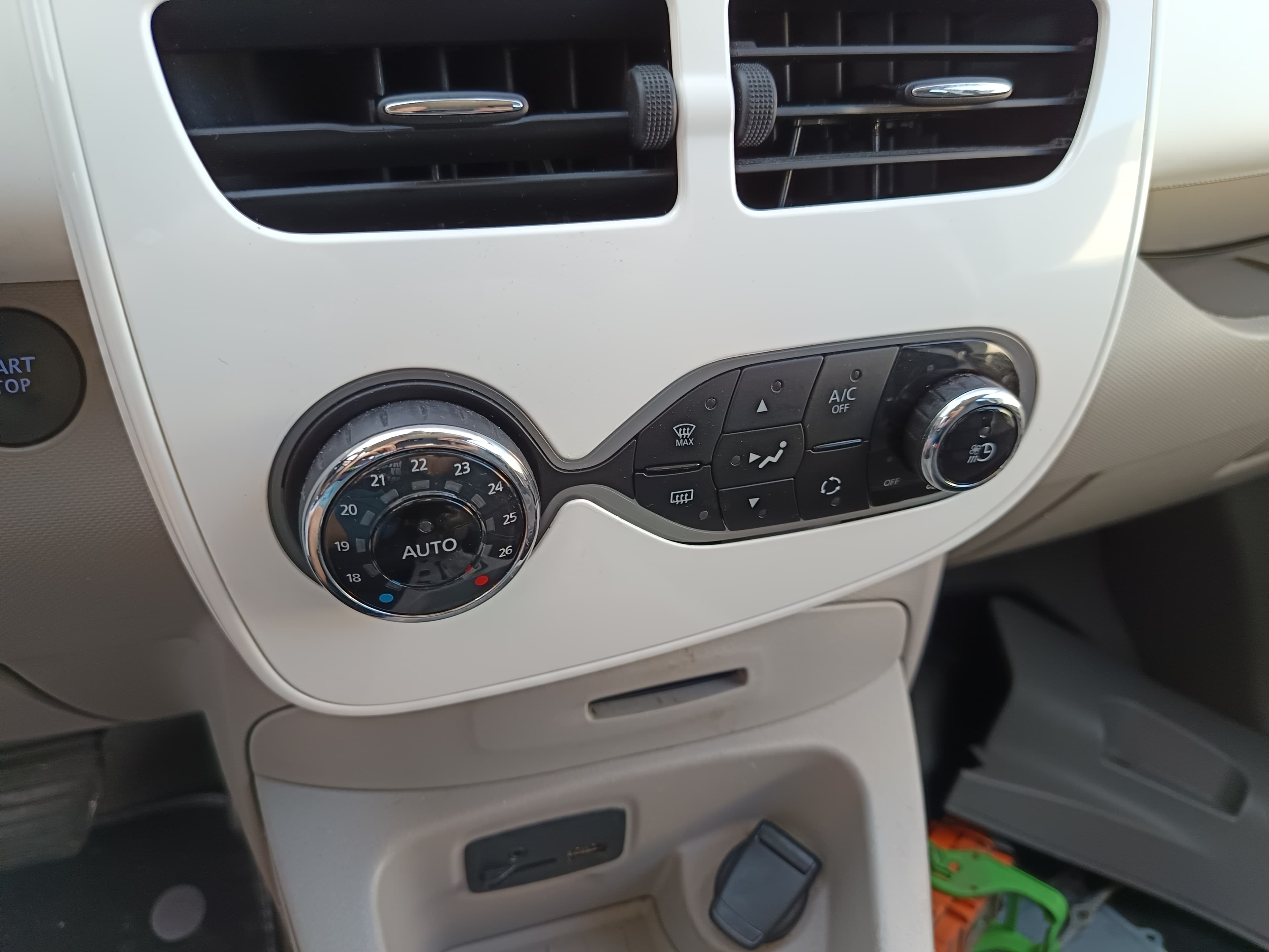 Renault Zoe · Ano 2019 — imagem 44