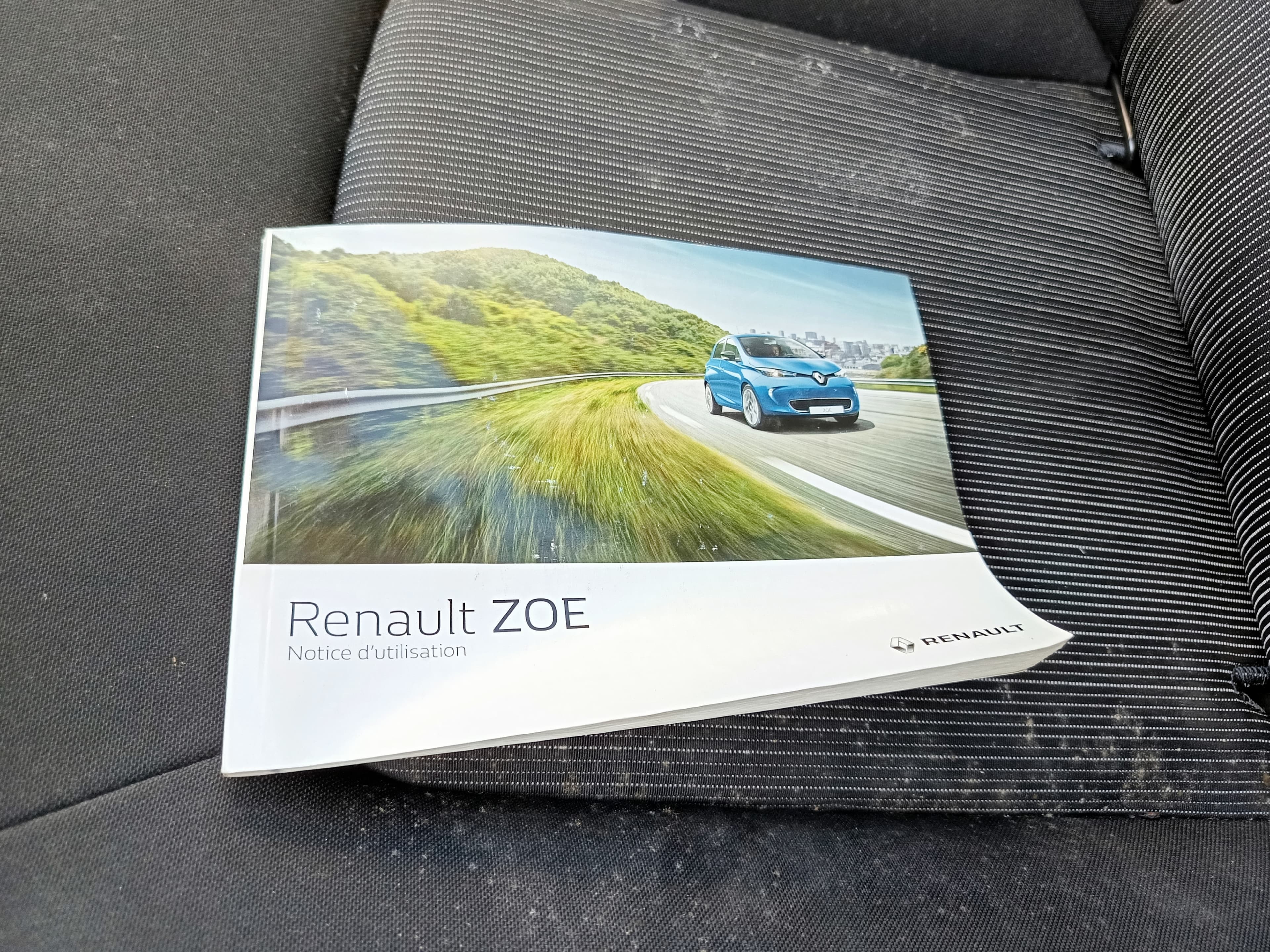 Renault Zoe · Ano 2019 — imagem 47