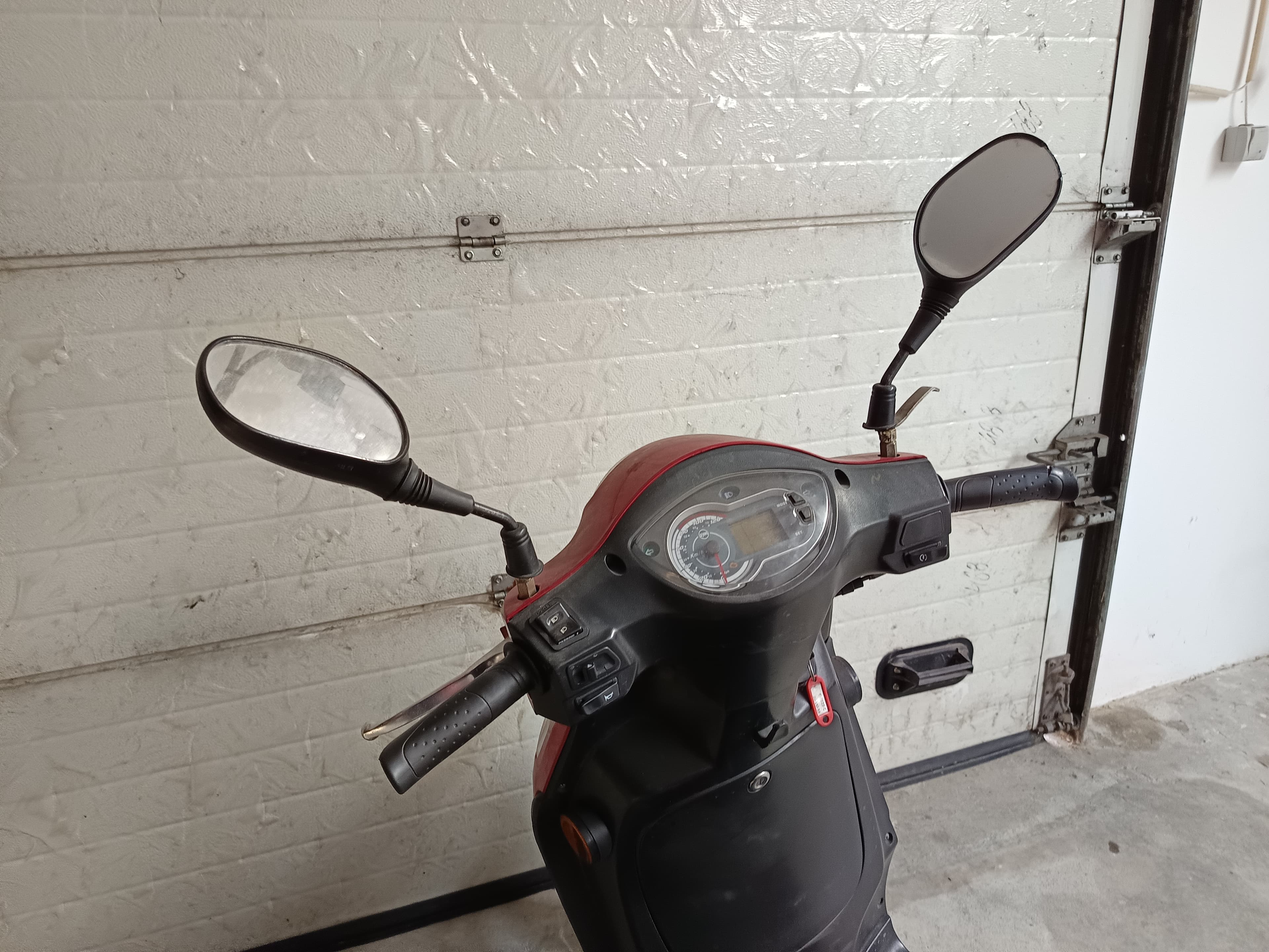 Sym Symphony Cargo 125 — imagem 9