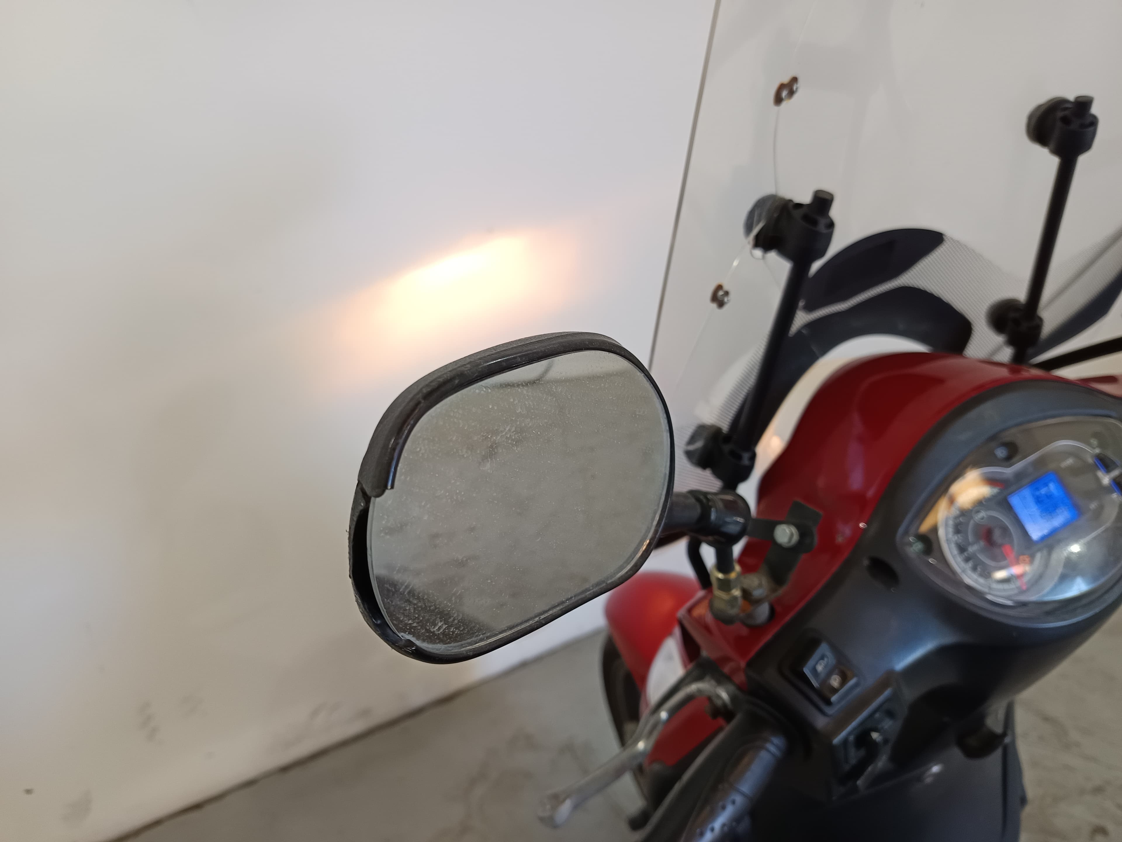 SYM Symphony 125i — imagem 12