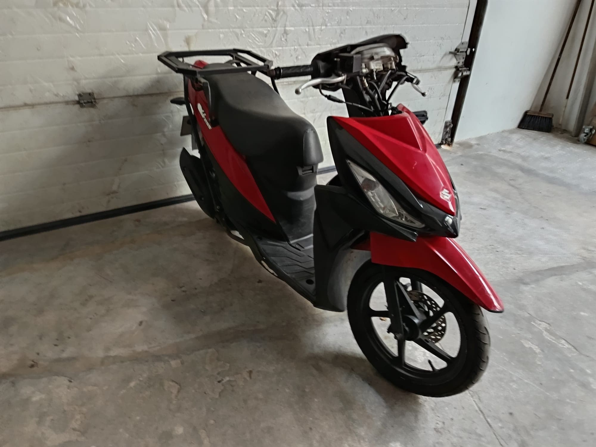 Suzuki UK 110 Adress — imagen 2