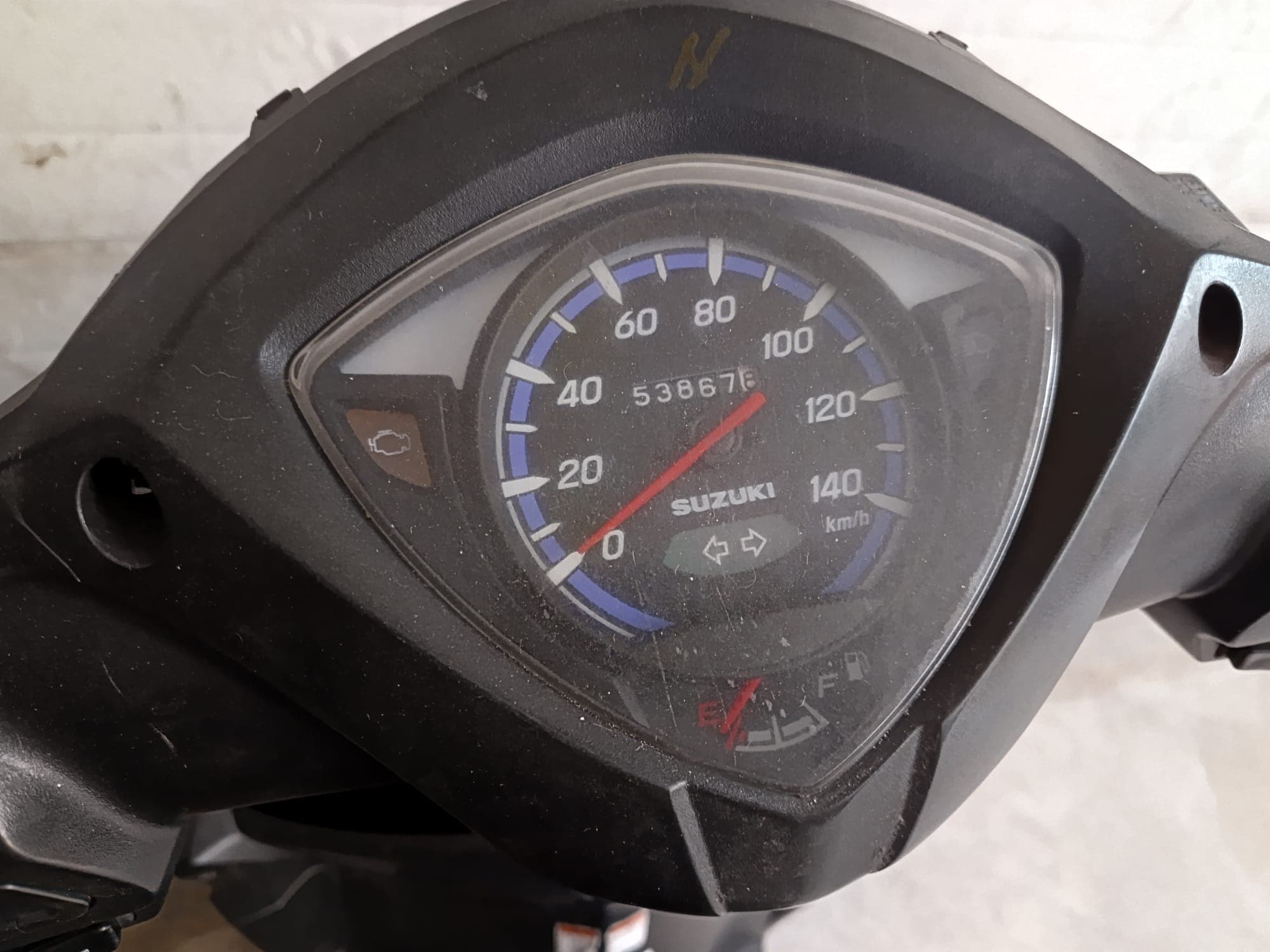 Suzuki UK 110 Adress — imagen 11