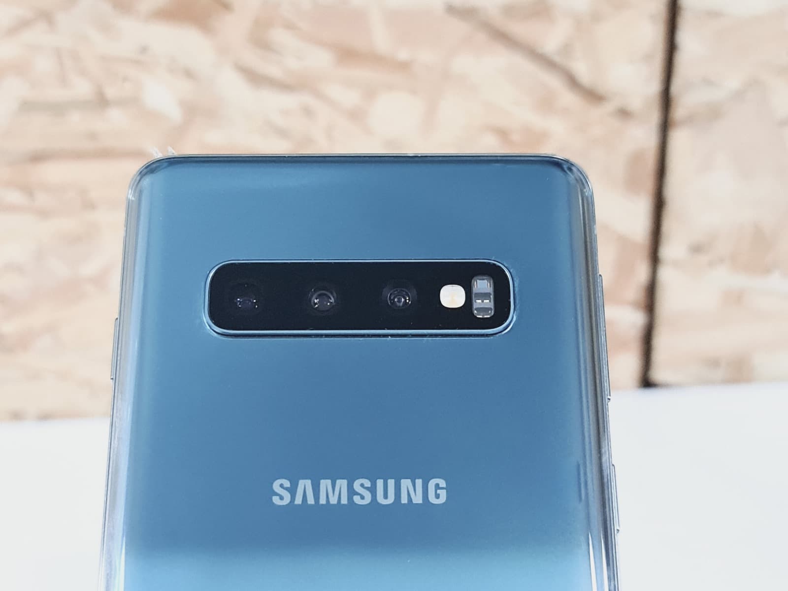 Telemóvel Samsung S10 — imagen 4