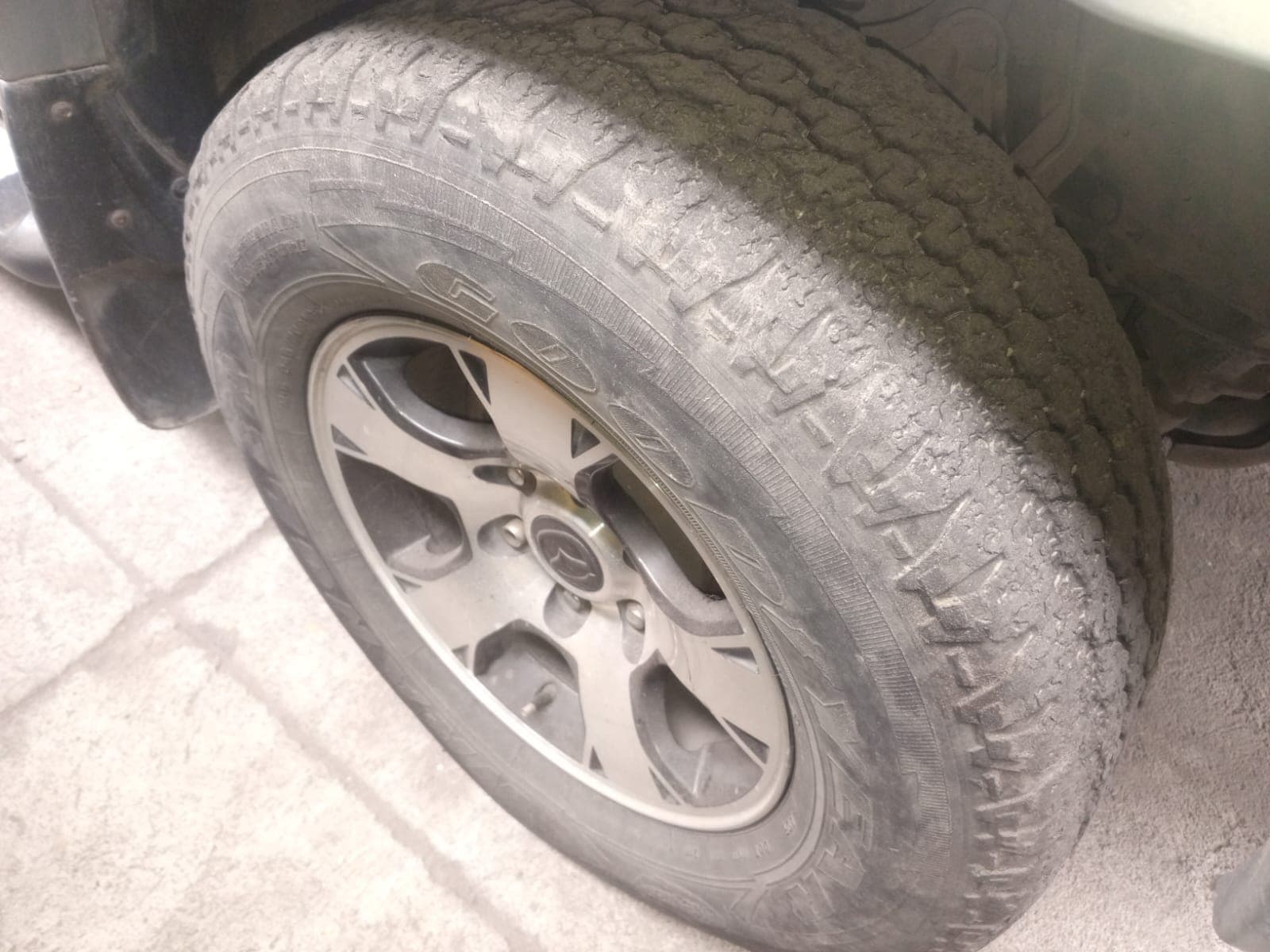 Mazda BT50 · Ano 2010 — imagem 17