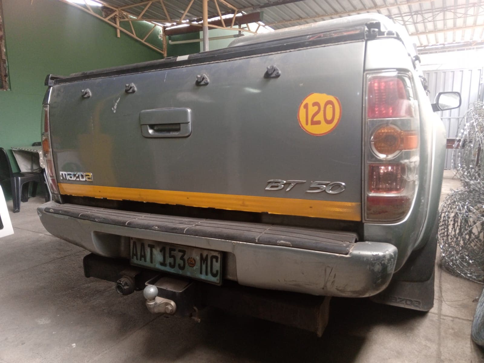 Mazda BT50 · Ano 2010 — imagem 6