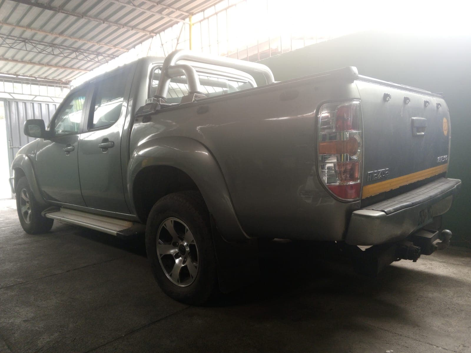 Mazda BT50 · Ano 2010 — imagem 4