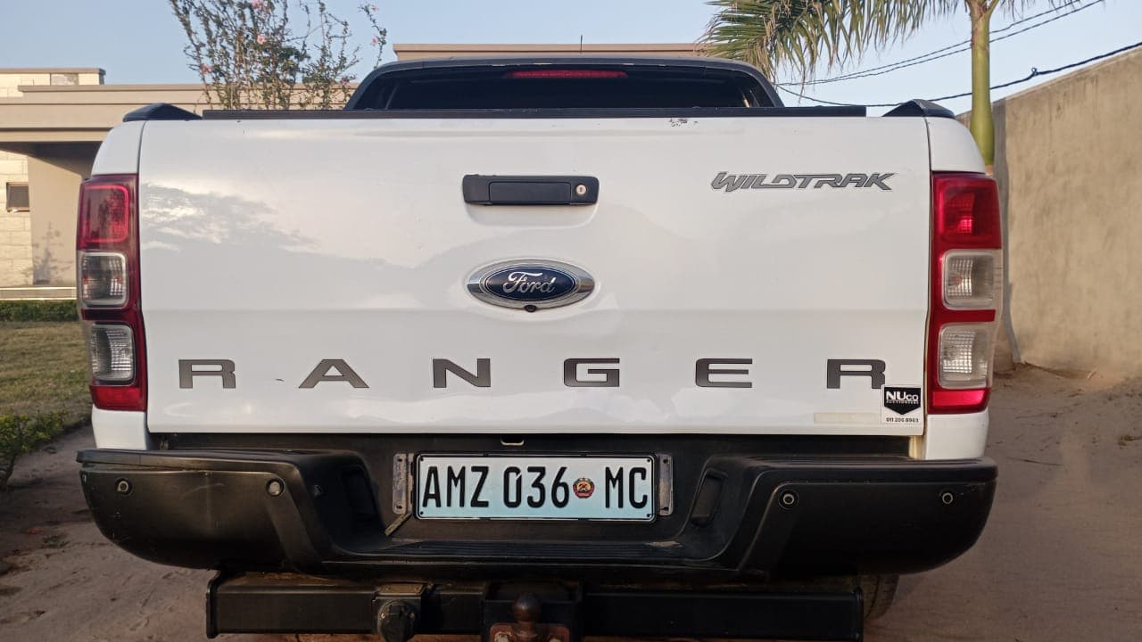 Ford Ranger · Ano 2013 — imagem 12