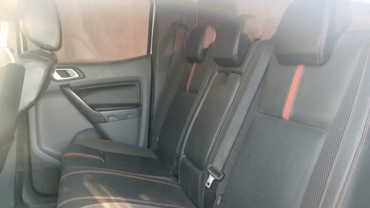 Ford Ranger · Ano 2013 — imagem 6