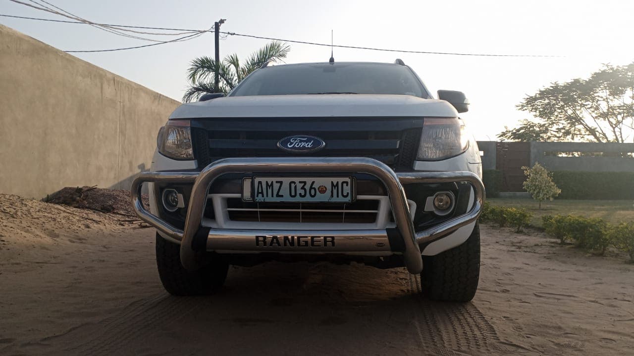 Ford Ranger · Ano 2013 — imagem 2