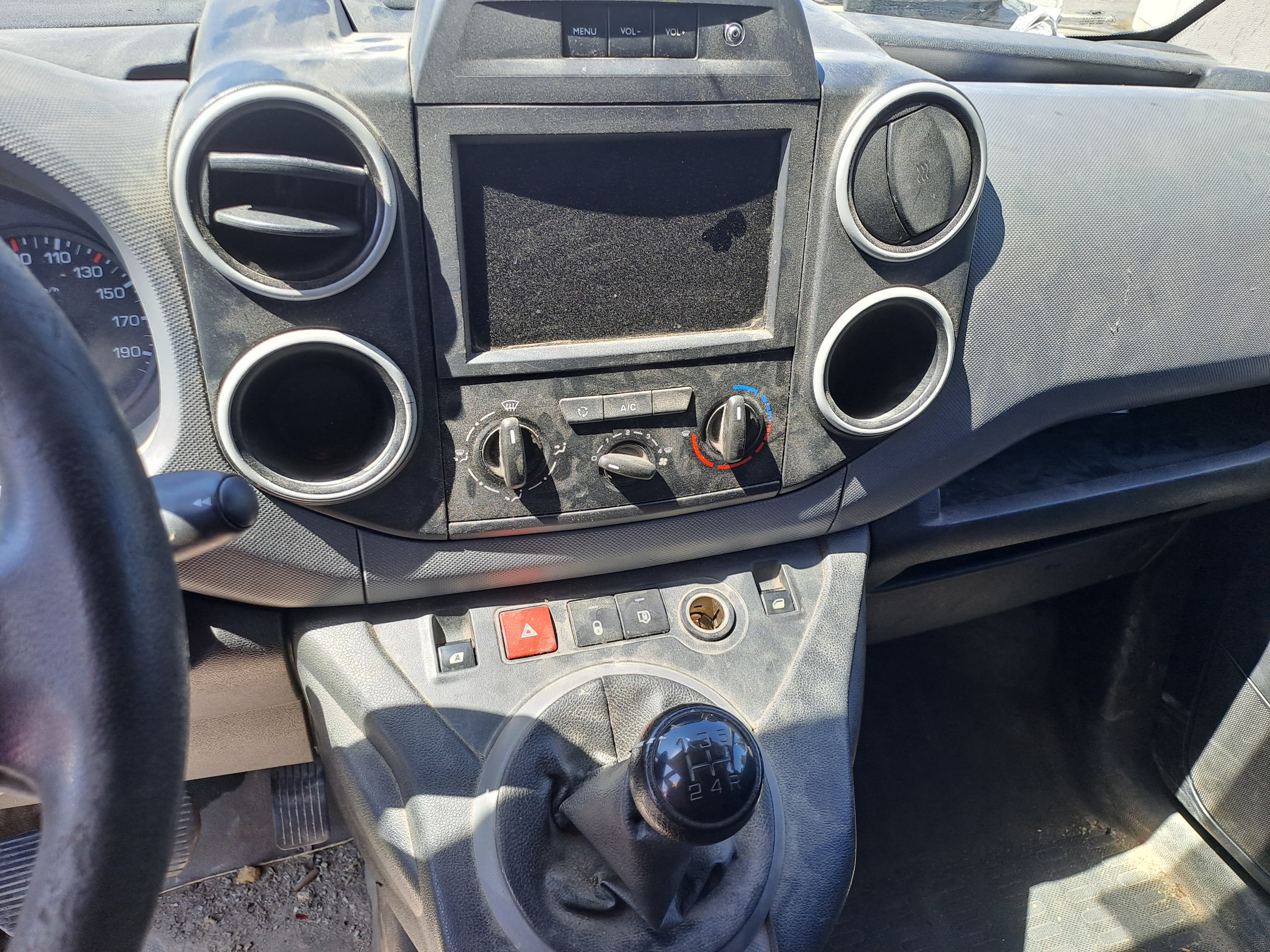 Peugeot Partner 1.6 HDI — image 21