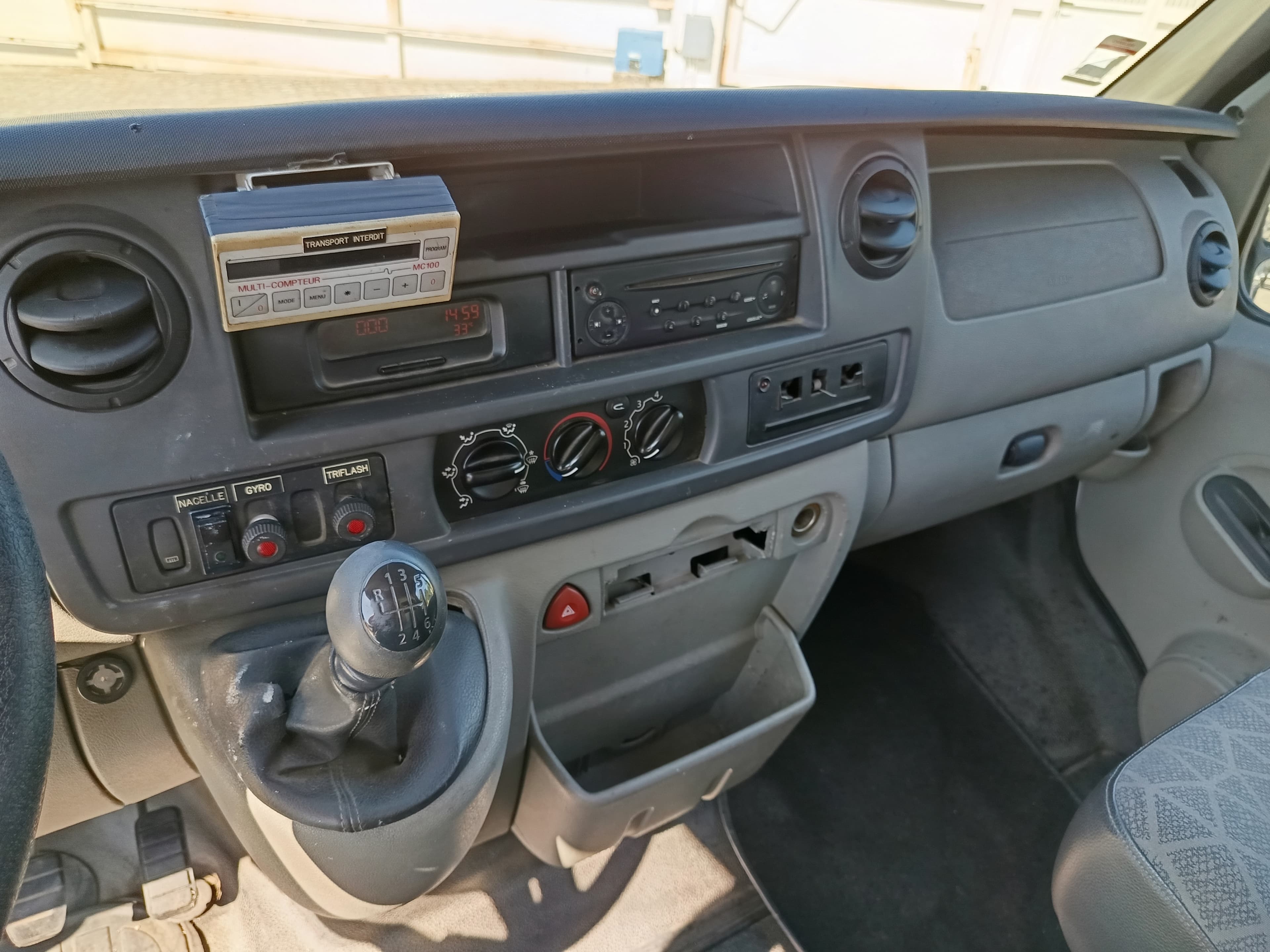 Renault Master - Ano 2009 — imagem 26