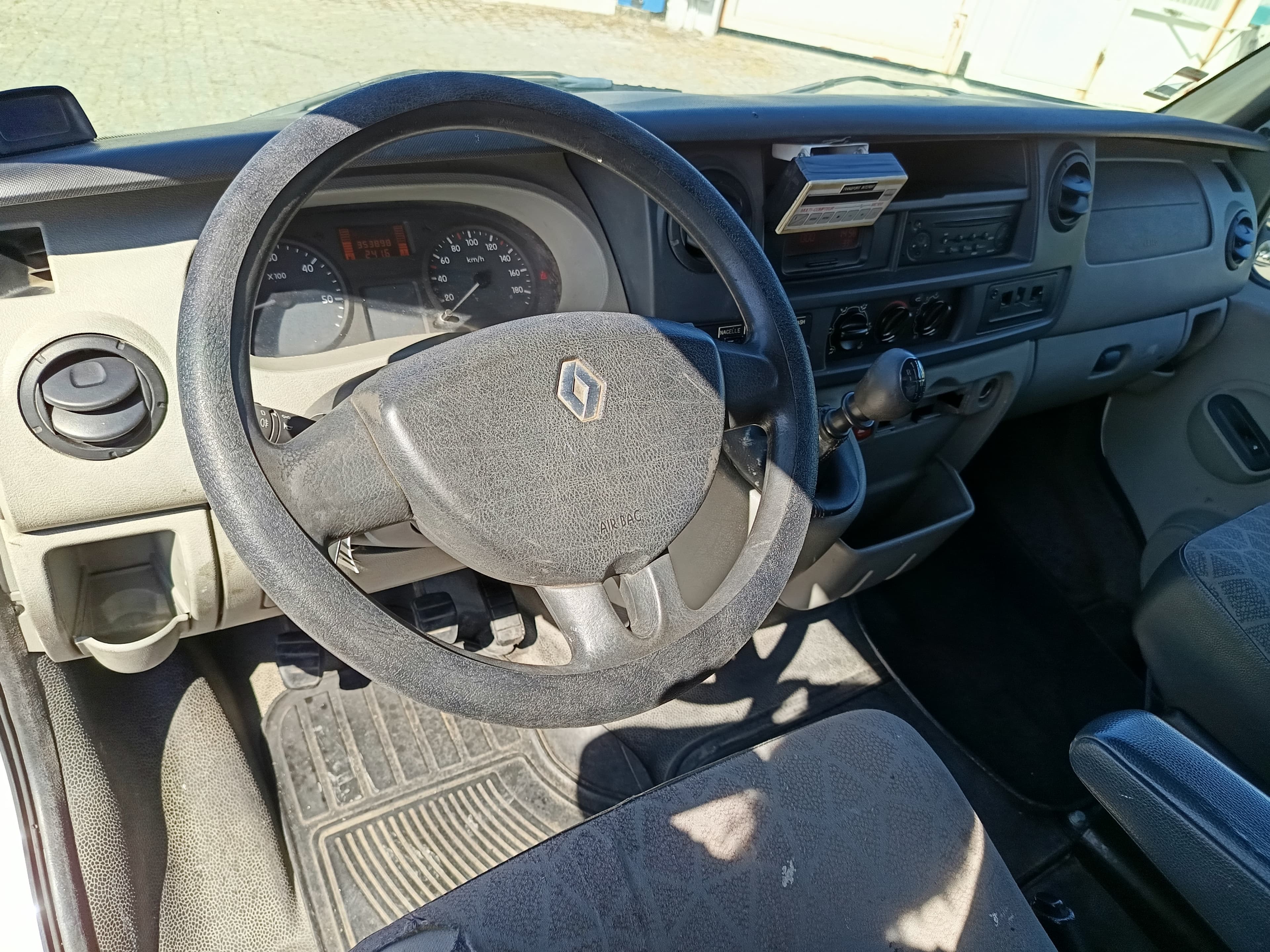 Renault Master - Ano 2009 — imagem 25