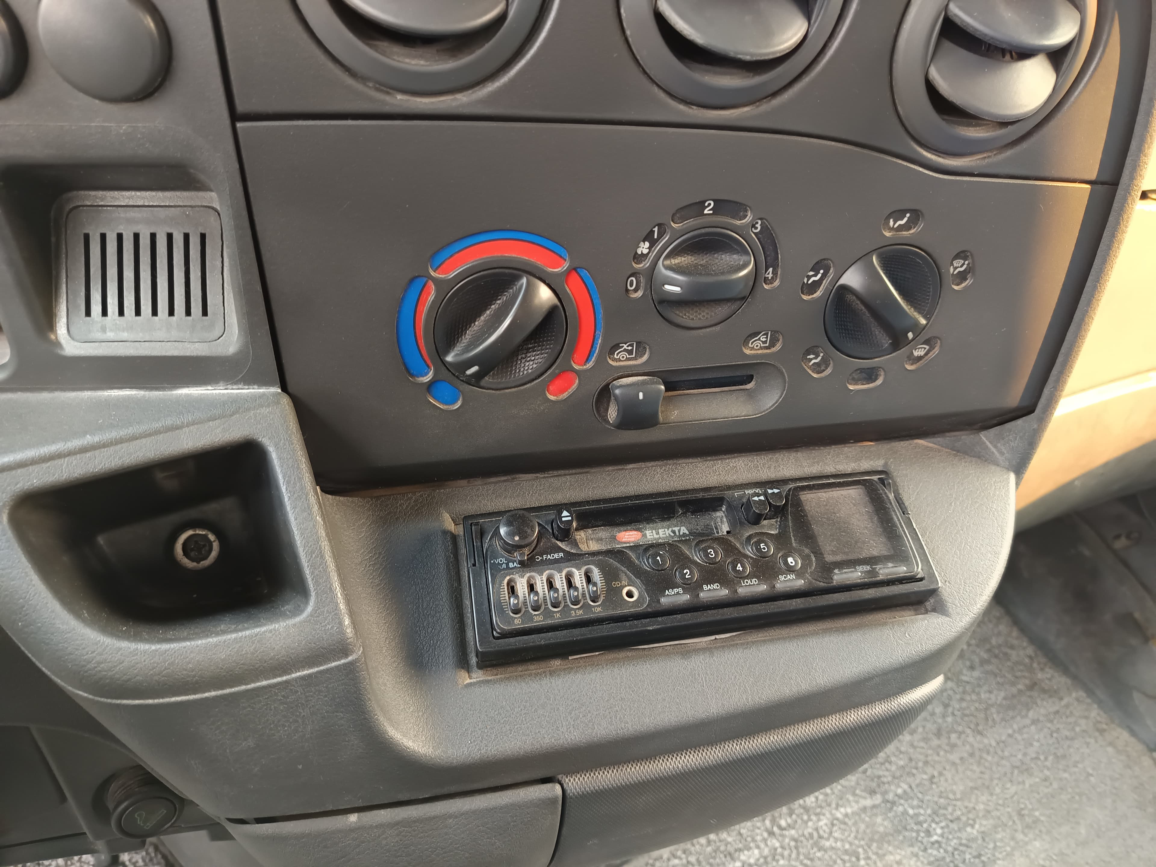 Iveco Daily 35C11 · Ano 2000 — imagen 29