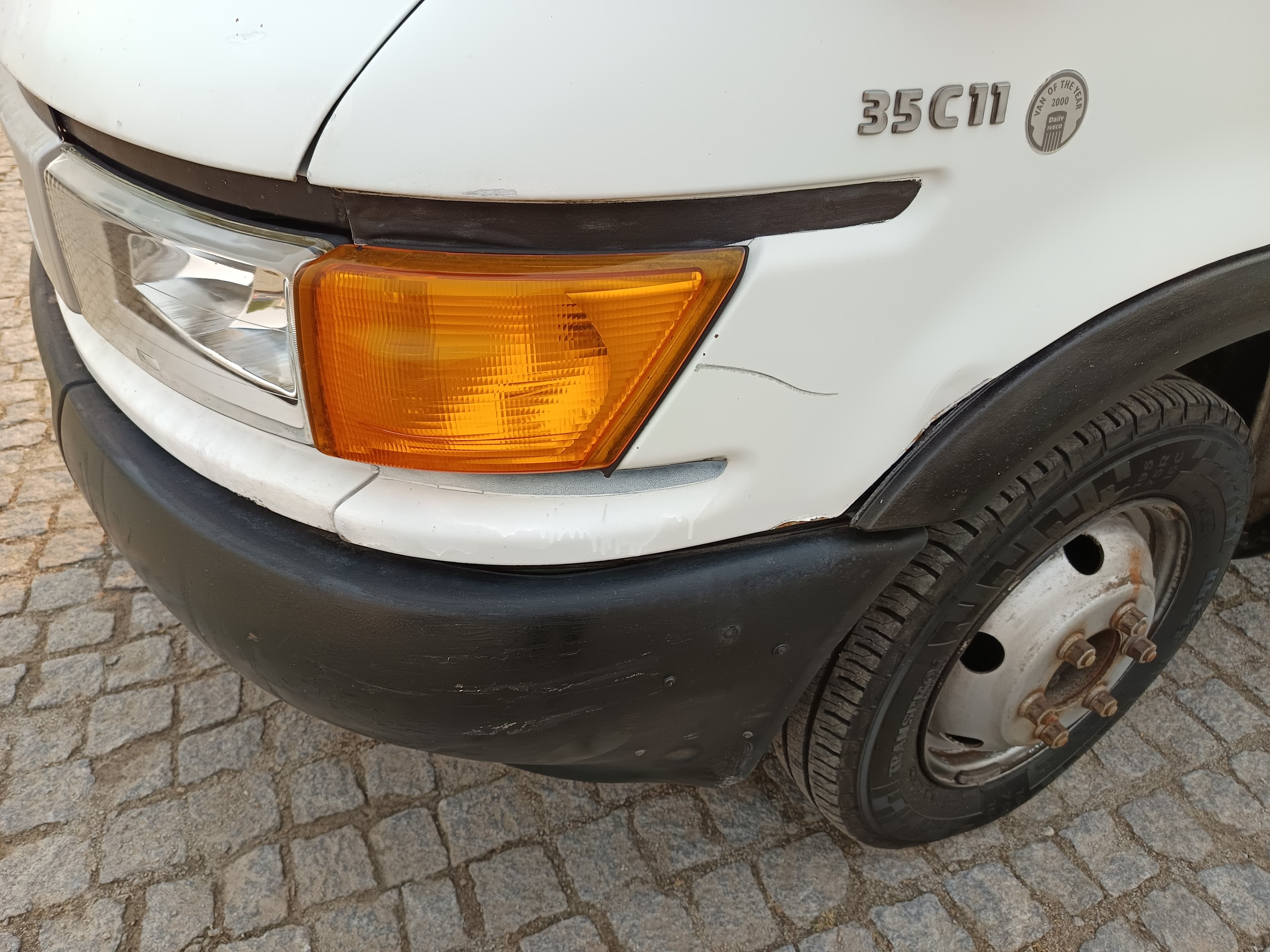 Iveco Daily 35C11 · Ano 2000 — imagen 6