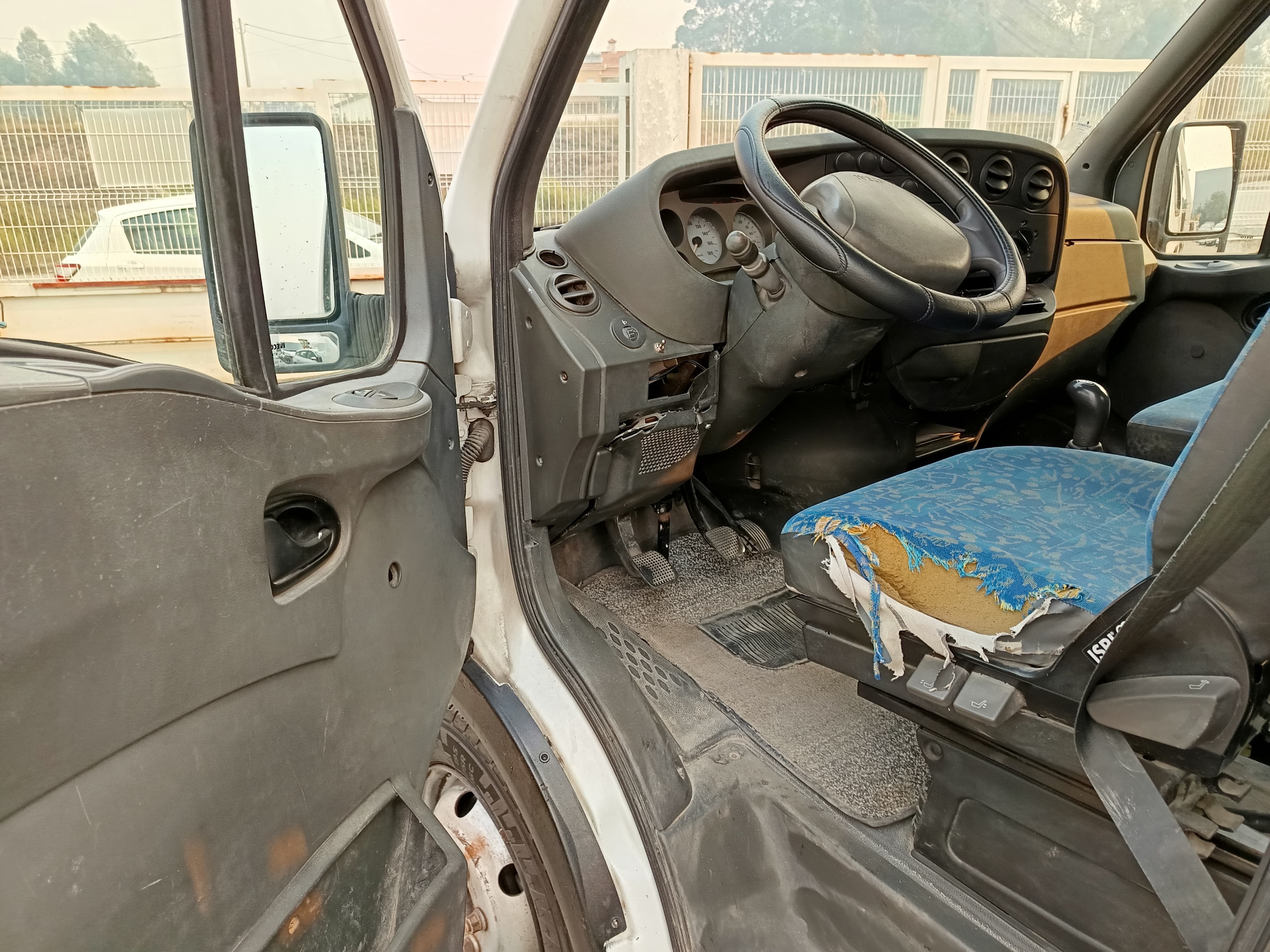 Iveco Daily 35C11 · Ano 2000 — imagen 24