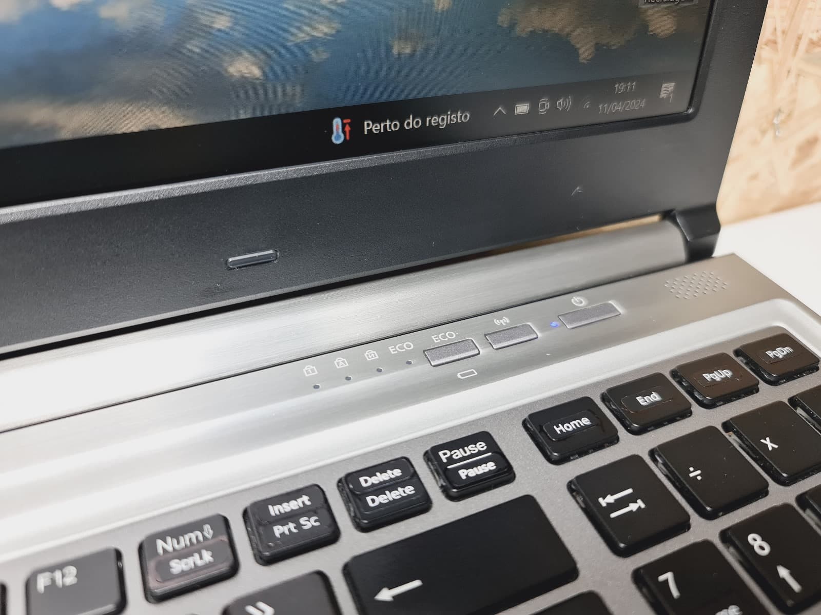 Portátil Fujitsu Celsius H770 — imagen 7