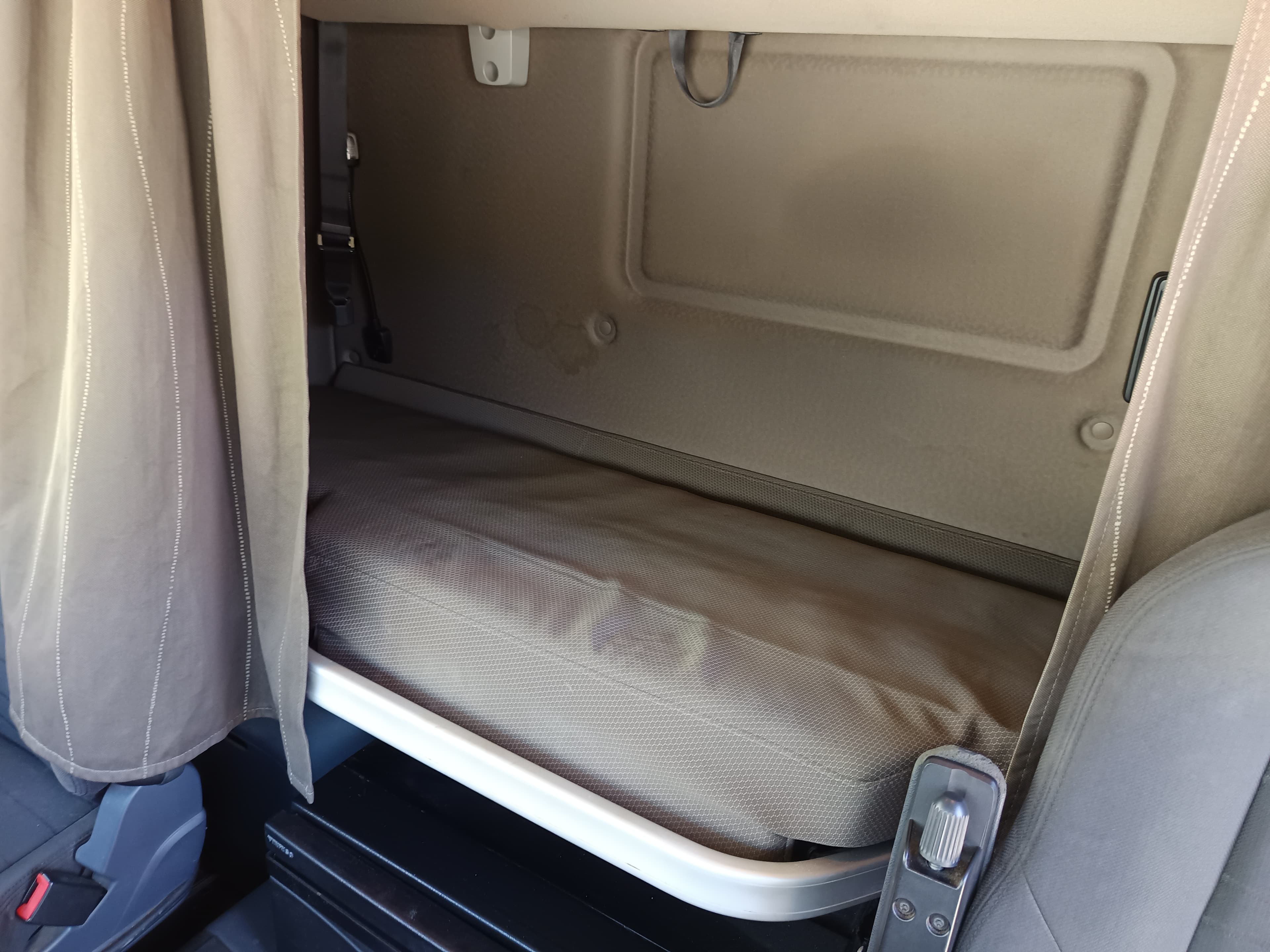 Scania R410 · Ano 2015 — image 21
