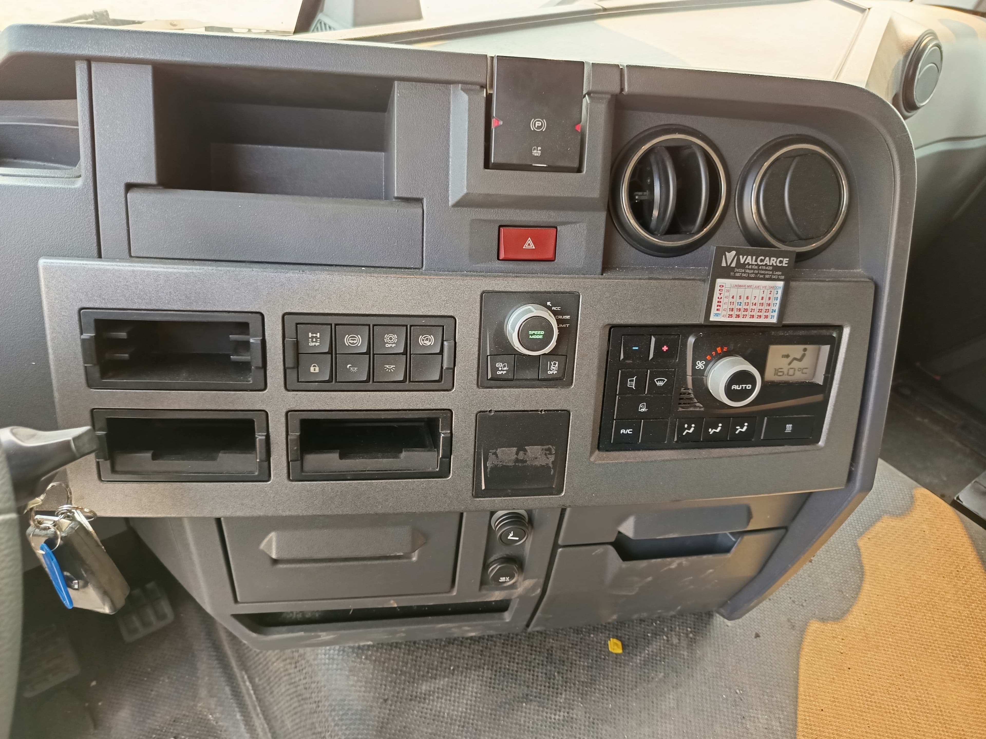 Renault T480 · Ano 2015 · Retarder — image 29