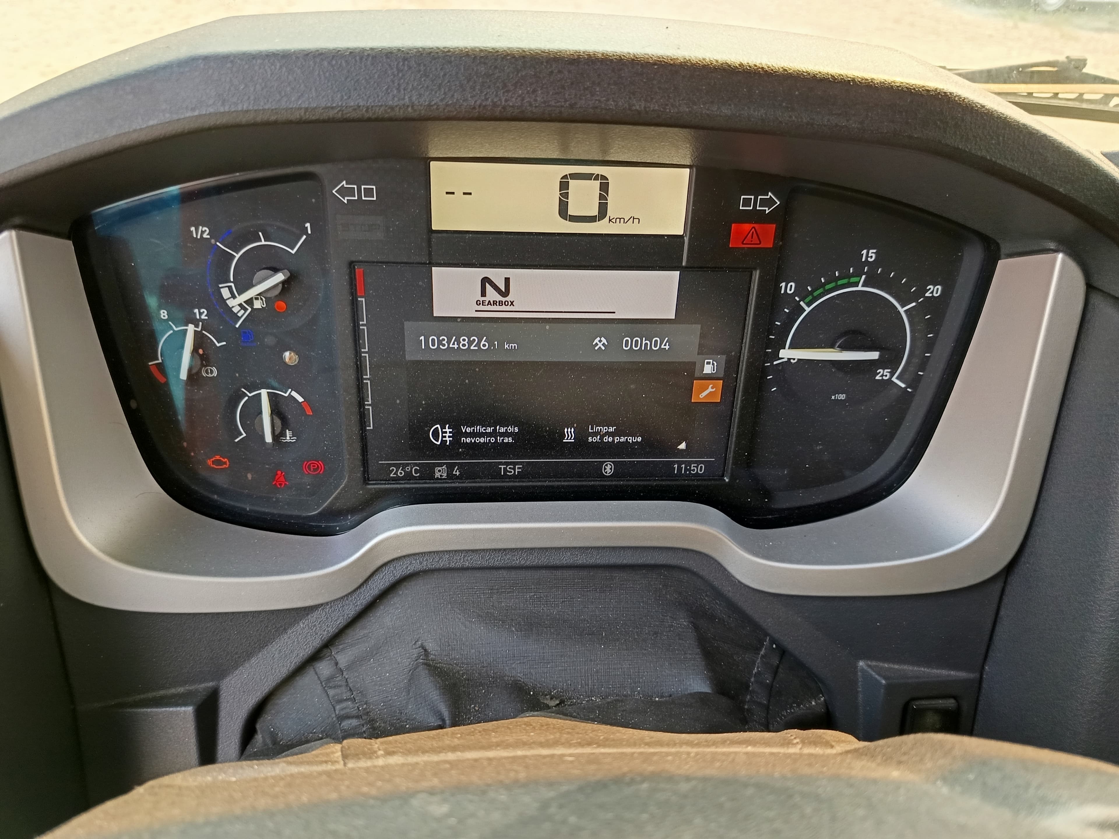 Renault T480 · Ano 2015 · Retarder — image 22