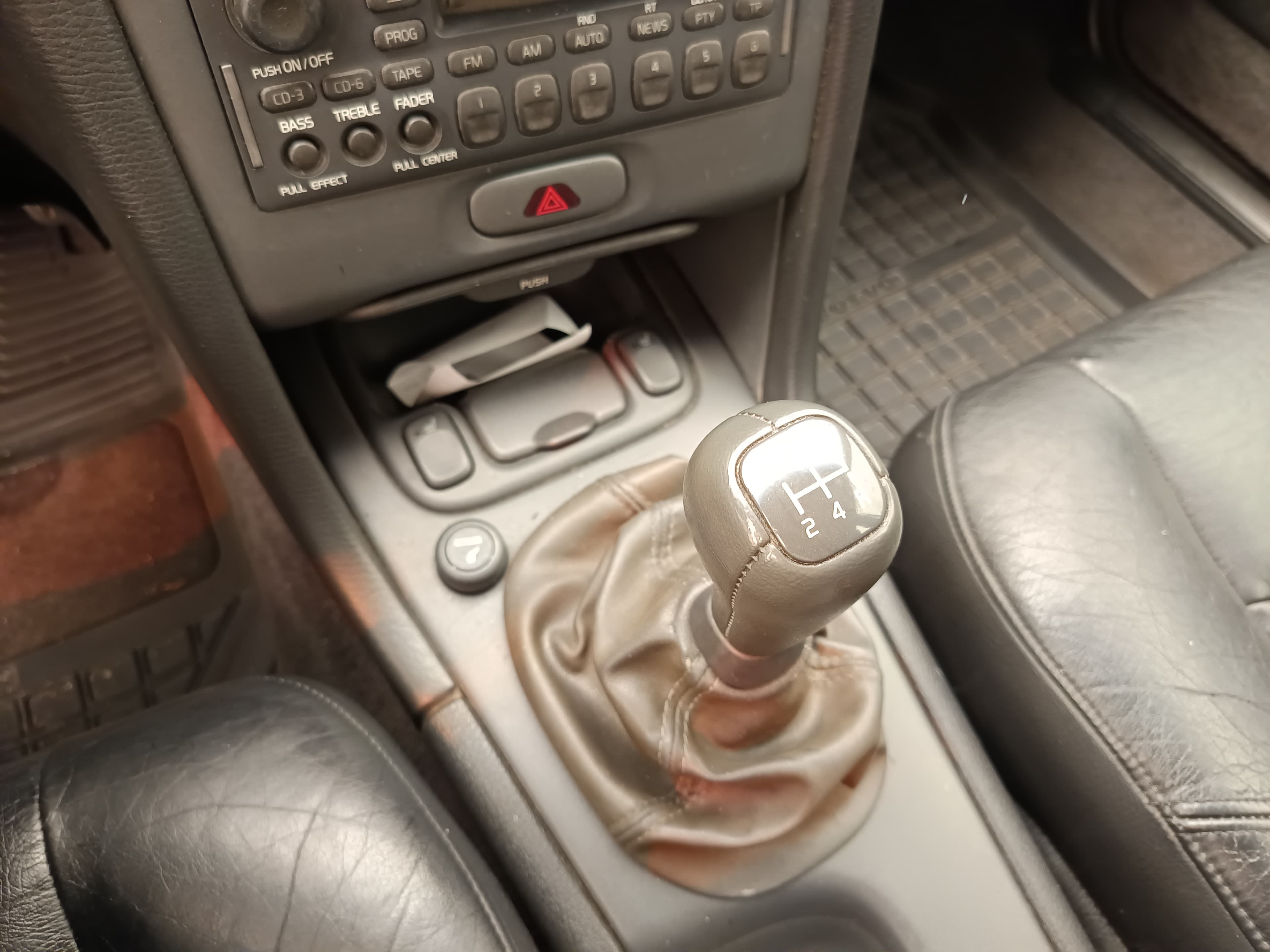Volvo V70 · Ano 1997 — imagem 37