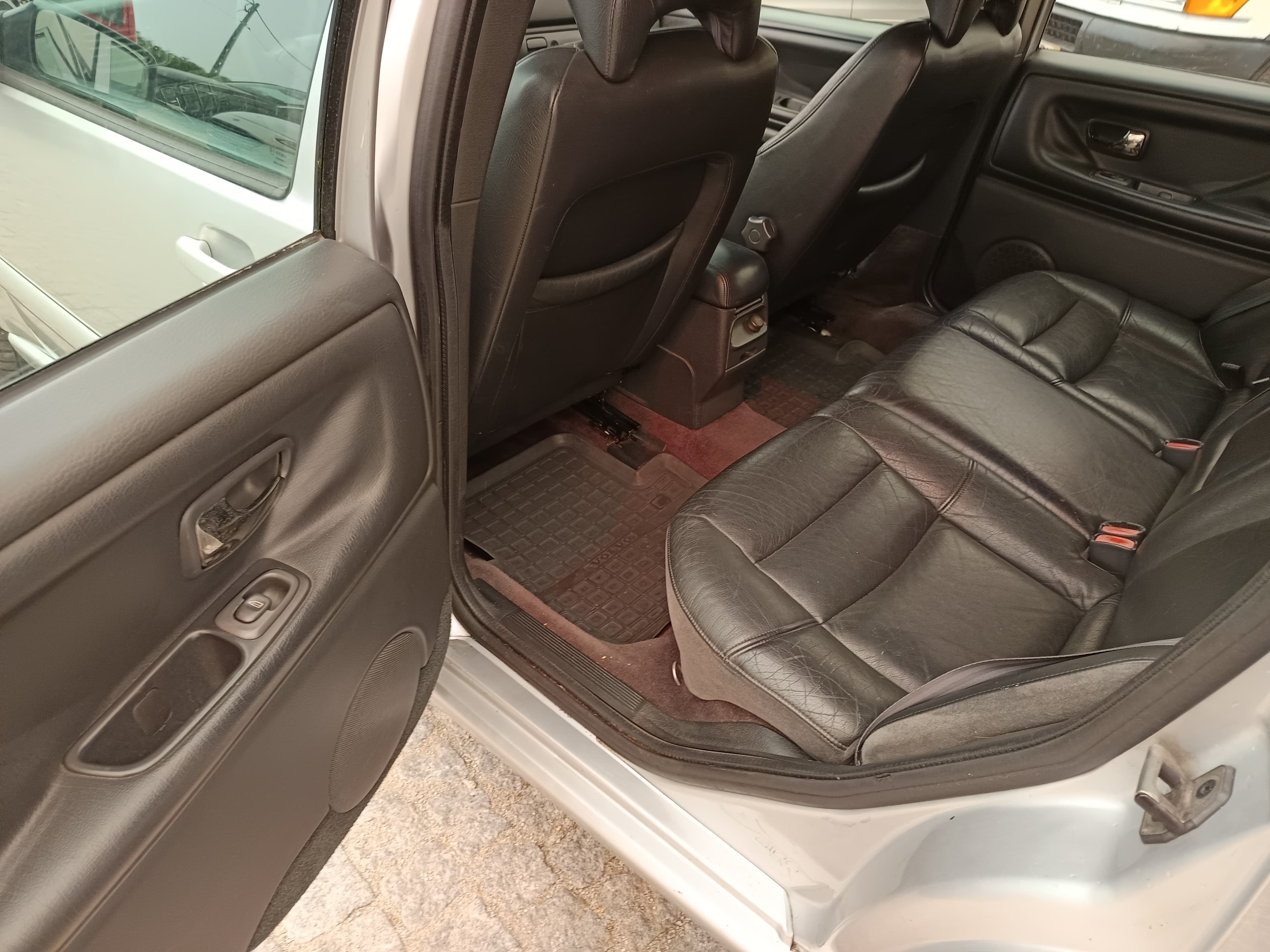 Volvo V70 · Ano 1997 — imagem 16