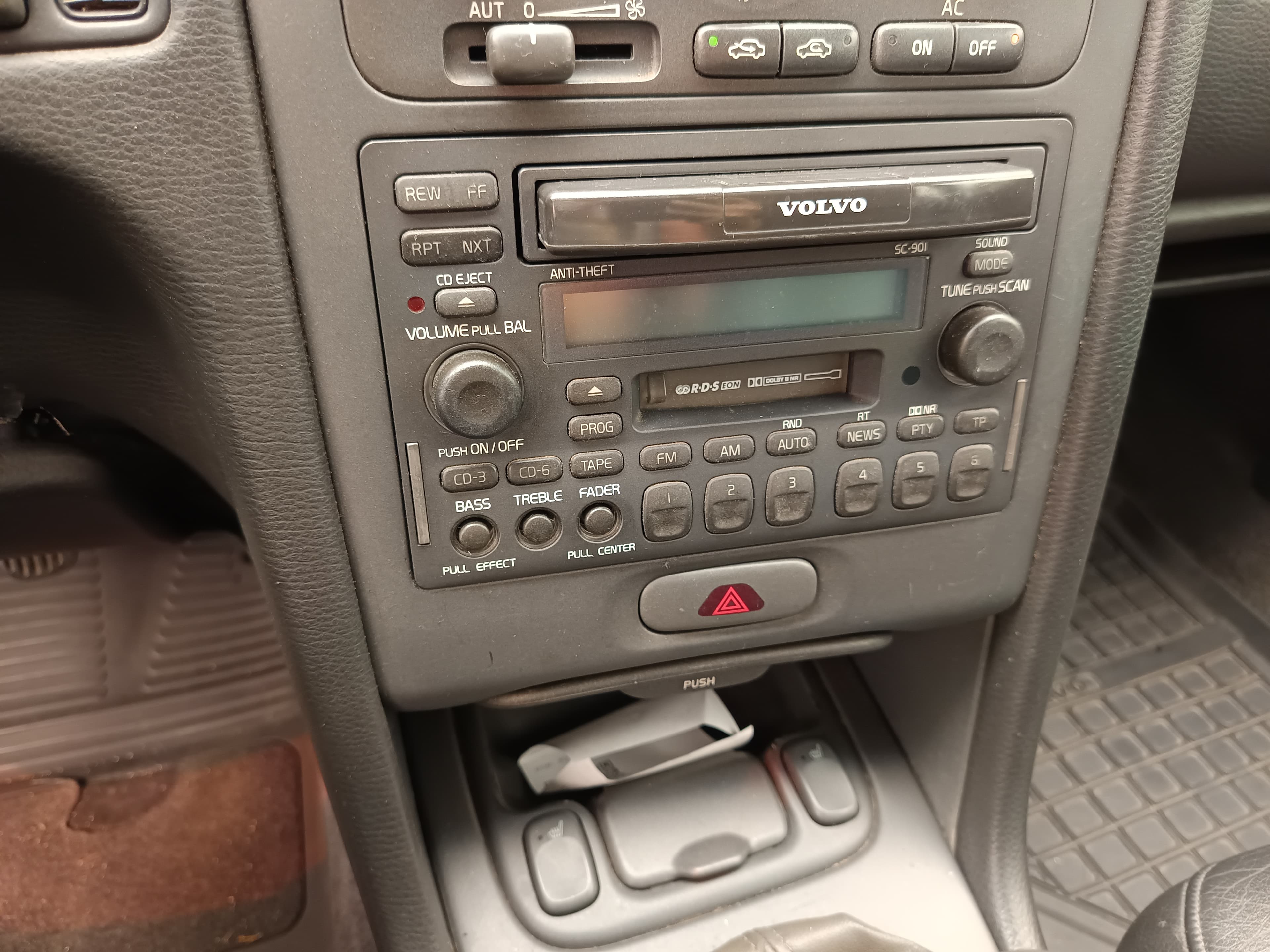 Volvo V70 · Ano 1997 — imagem 29