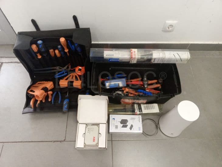 Caixas de ferramentas e Kit de segurança