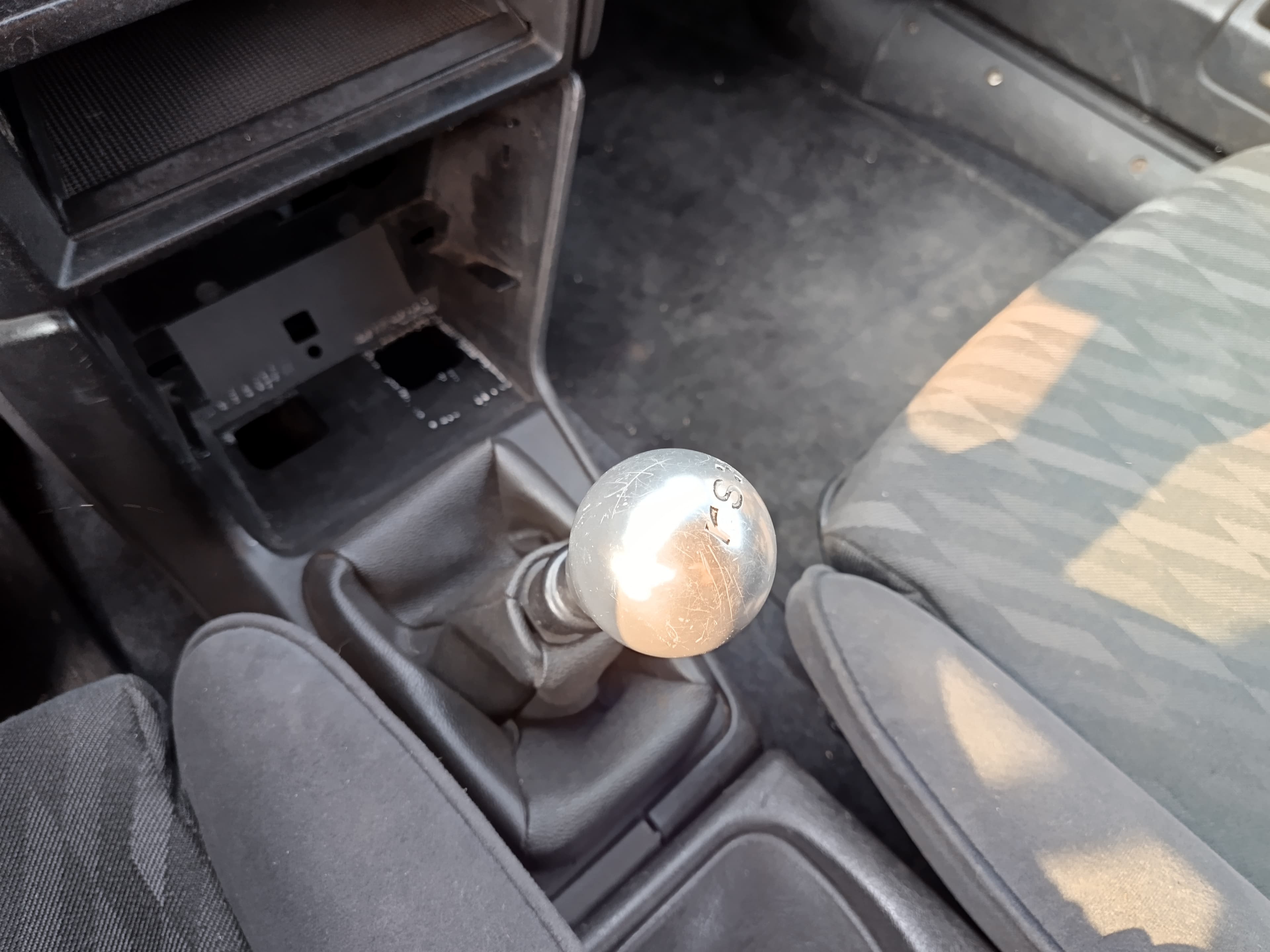 Opel Calibra A · Ano 1991 — imagen 33