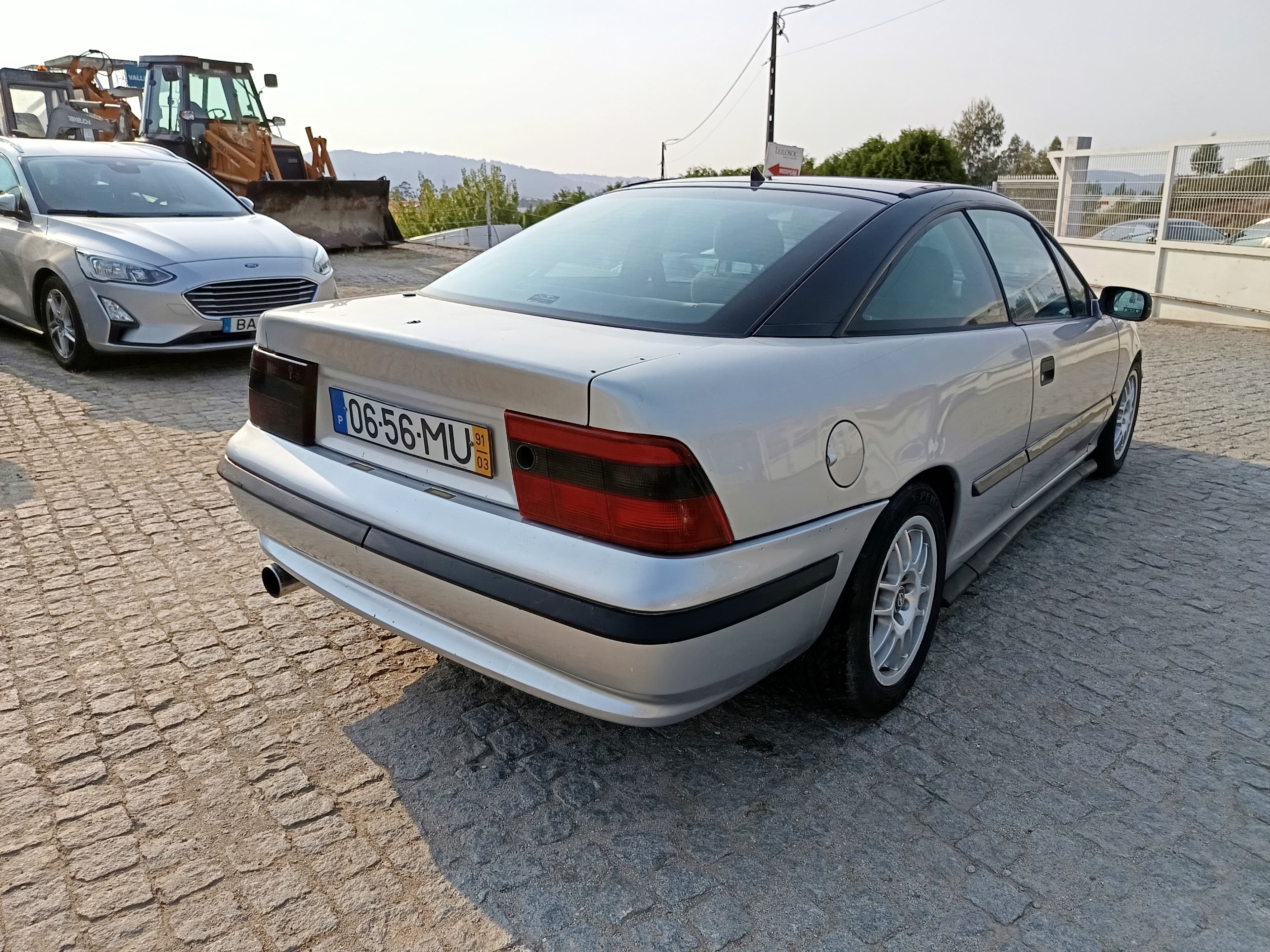 Opel Calibra A · Ano 1991 — imagen 4