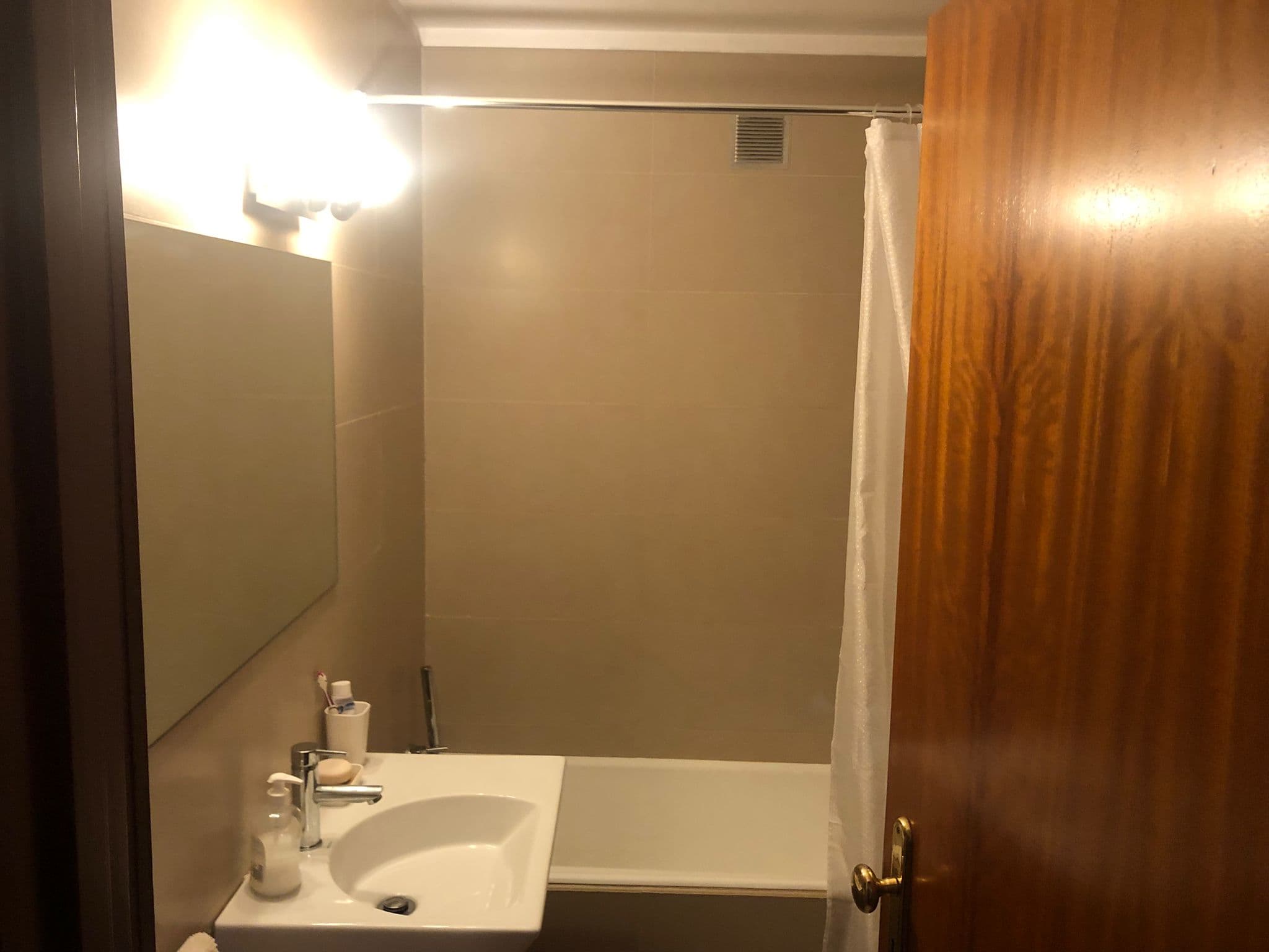Apartamento T2 c/ Lugar de Garagem · Matosinhos — imagen 8