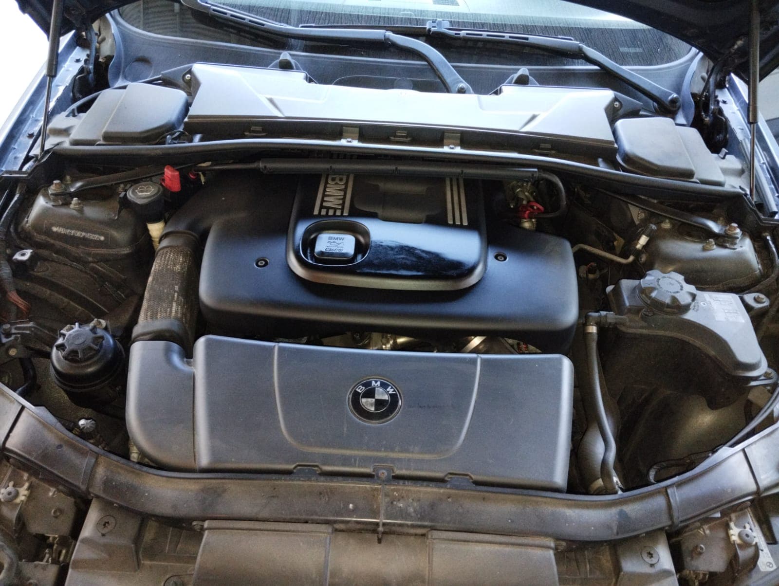 BMW 320D · Ano 2005 — imagen 21