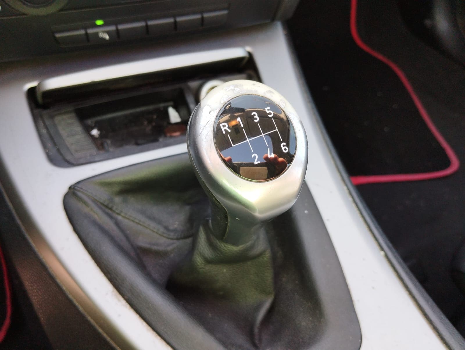 BMW 320D · Ano 2005 — imagen 35