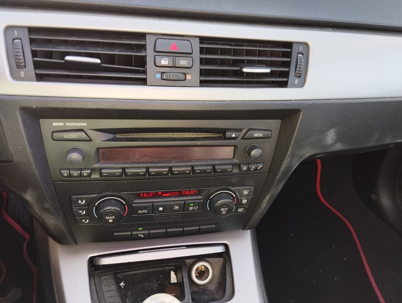 BMW 320D · Ano 2005 — imagen 32