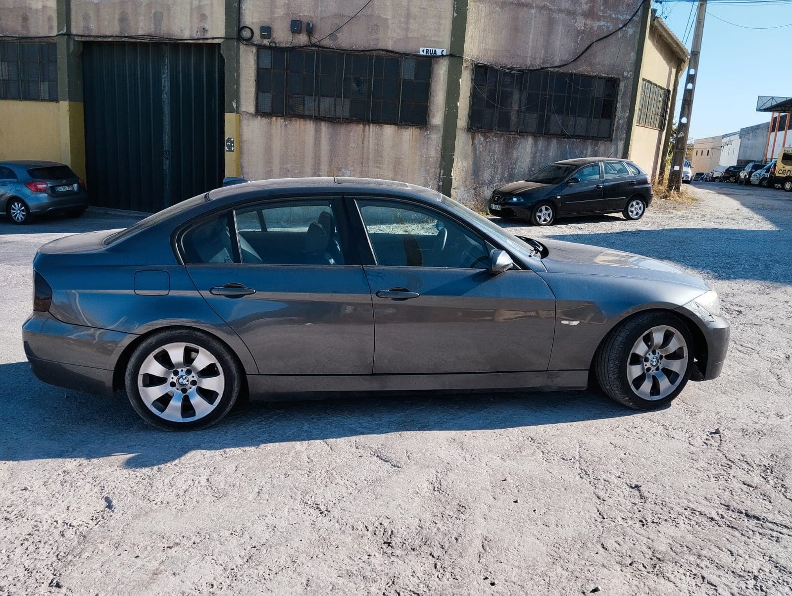 BMW 320D · Ano 2005 — imagen 6