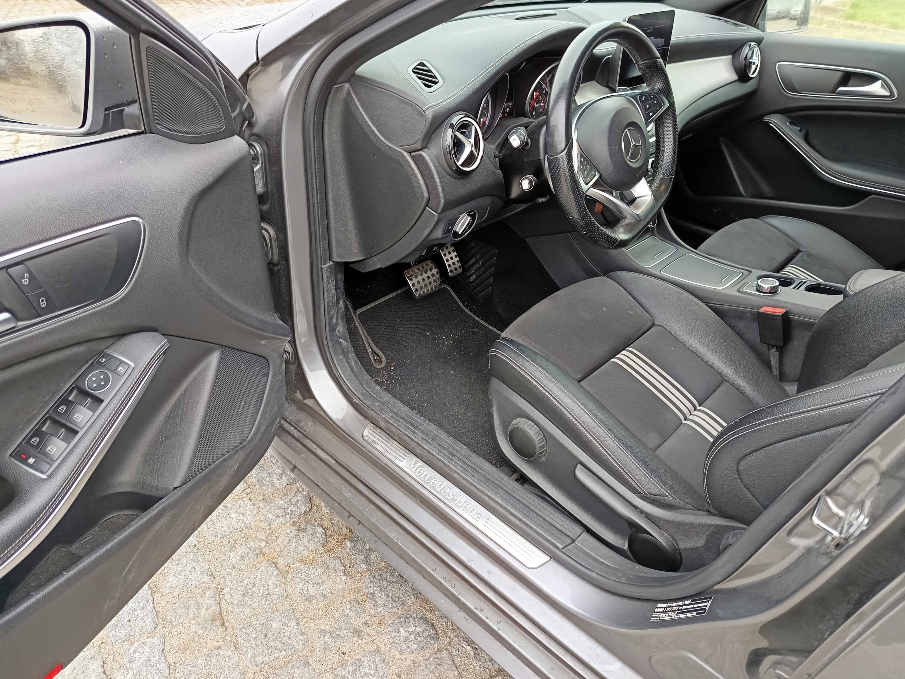 Mercedes-Benz A 180D · Ano 2018 — imagem 30