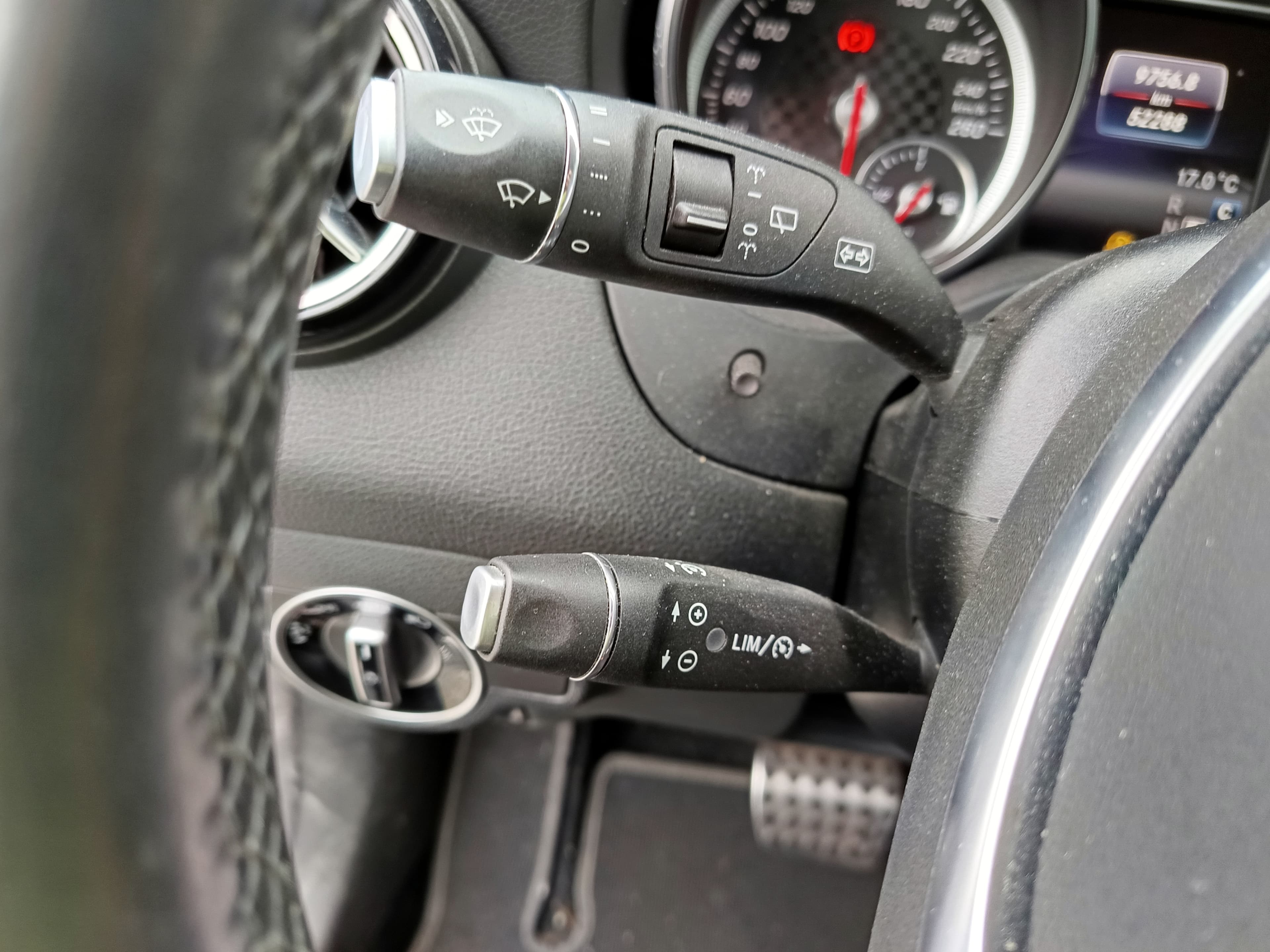 Mercedes-Benz A 180D · Ano 2018 — imagem 41
