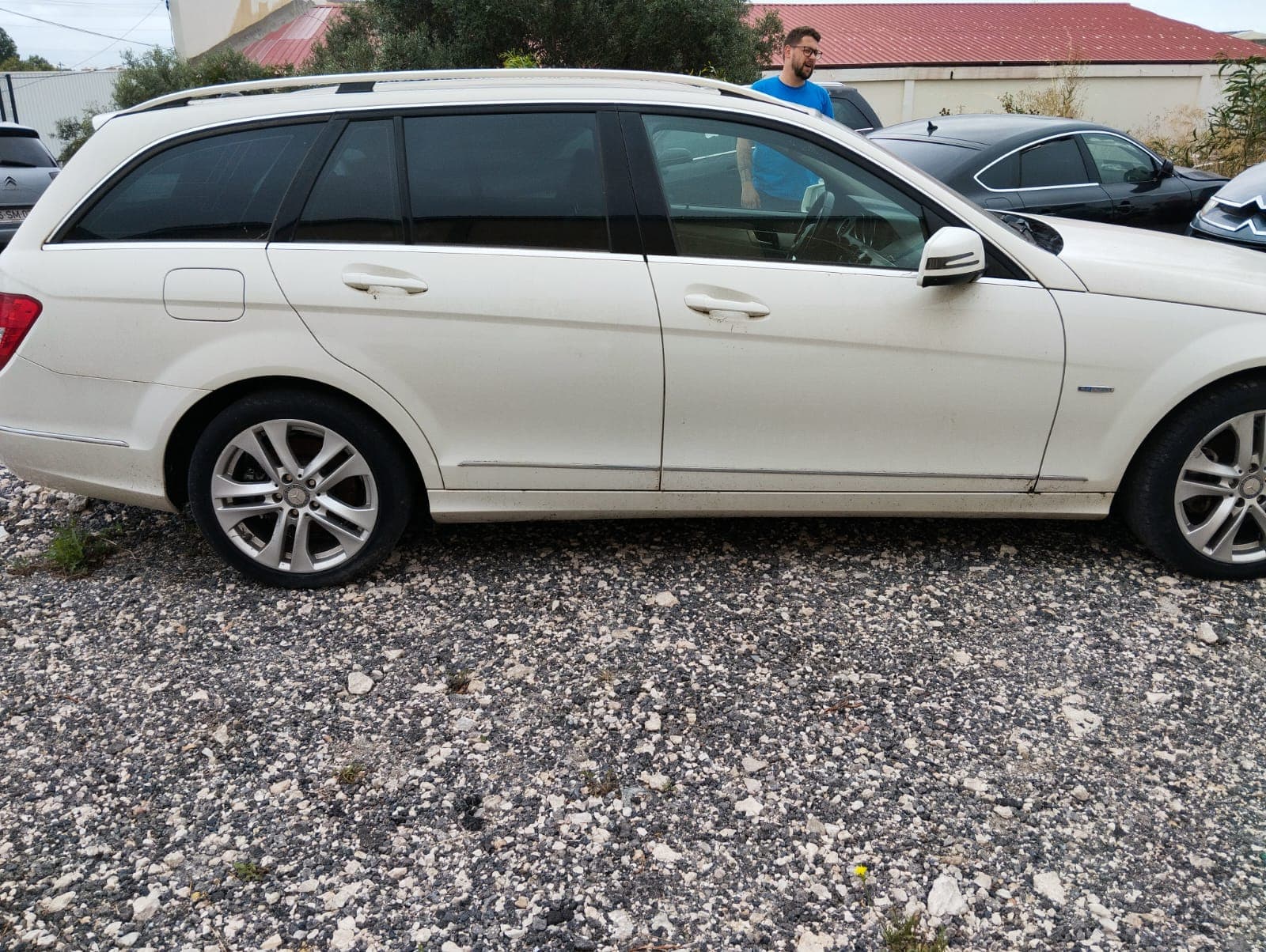 Mercedes-Benz C 220 CDI  · Ano 2011 — imagem 3