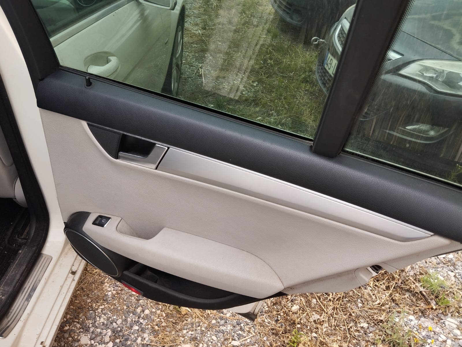 Mercedes-Benz C 220 CDI  · Ano 2011 — imagem 21