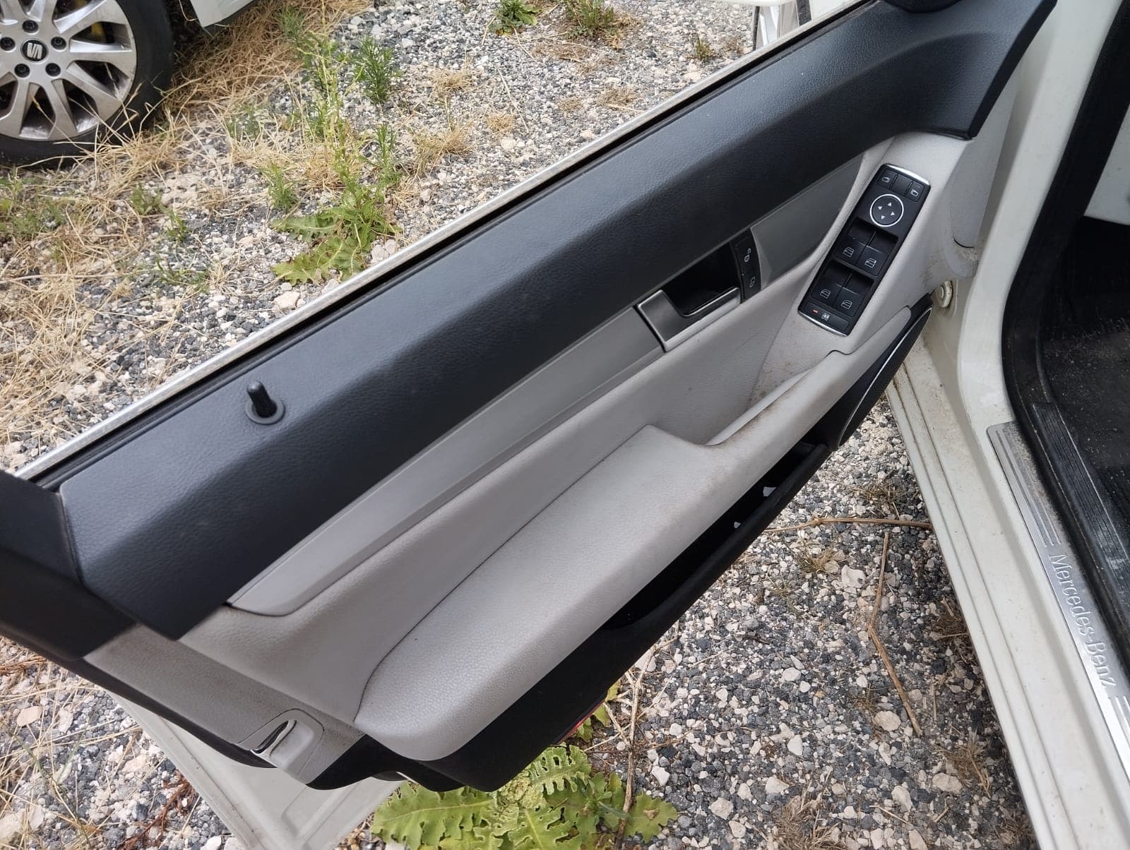 Mercedes-Benz C 220 CDI  · Ano 2011 — imagem 23