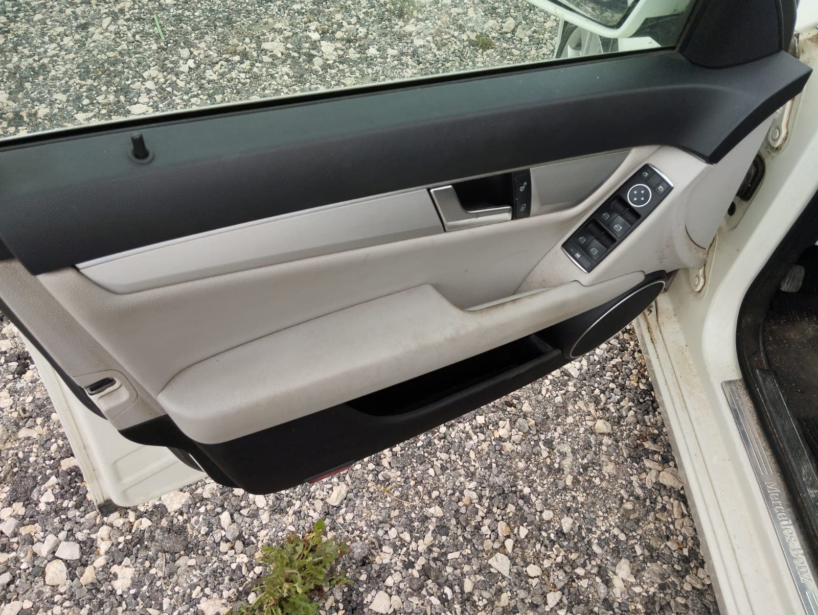 Mercedes-Benz C 220 CDI  · Ano 2011 — imagem 19