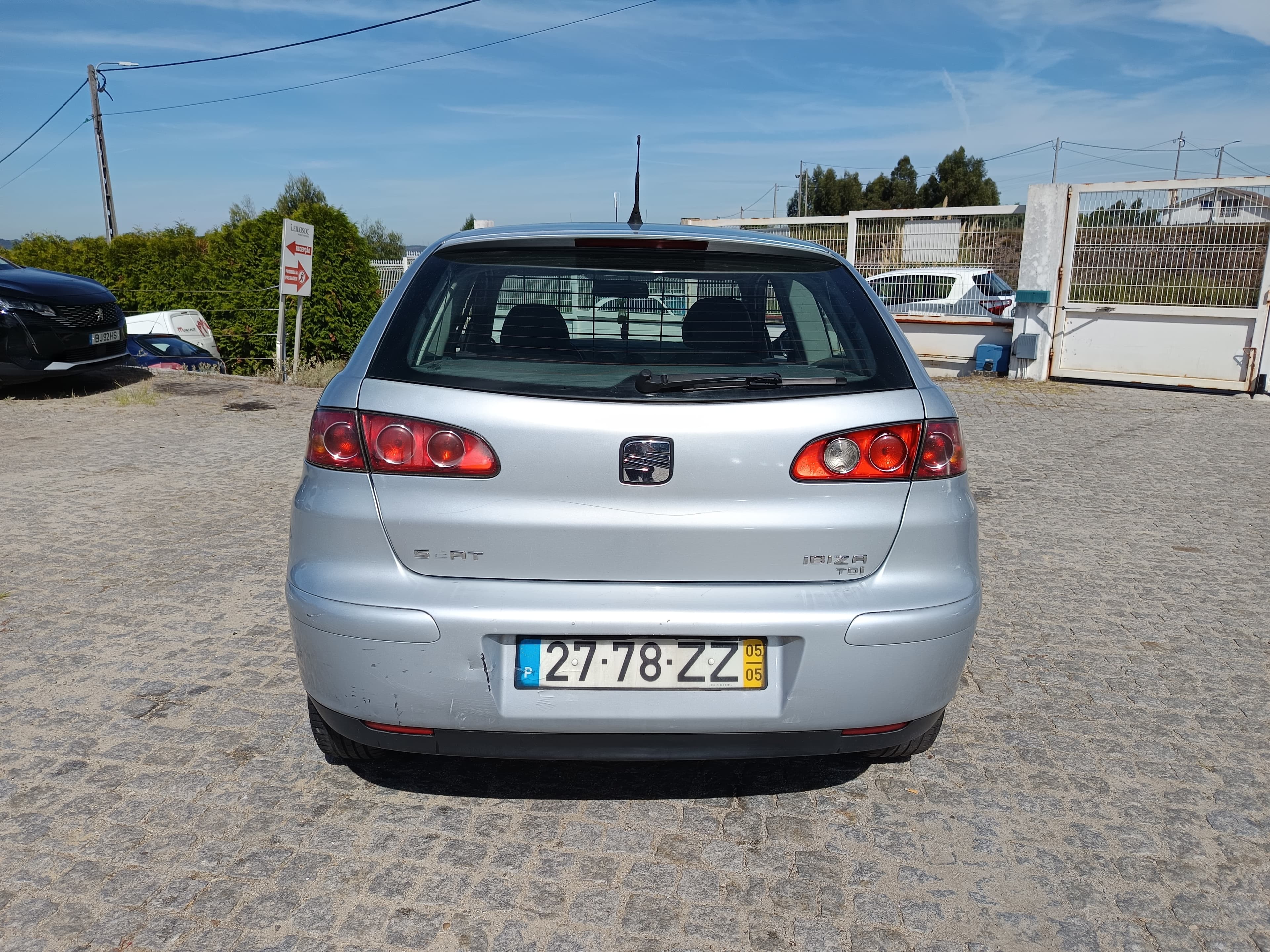 Seat Ibiza · Ano 2005 — imagem 5